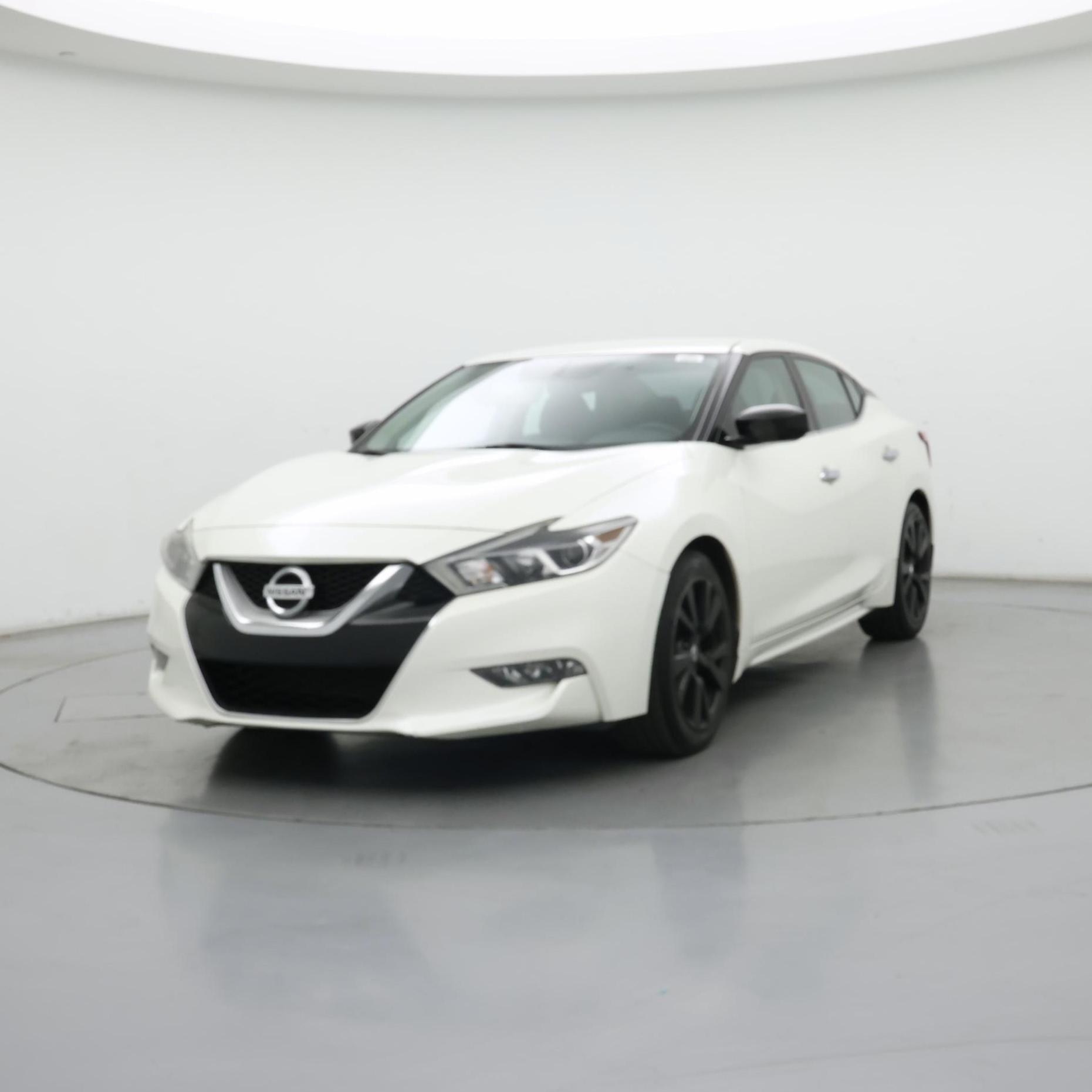 Thumbnail: 2017 Nissan Maxima - 4