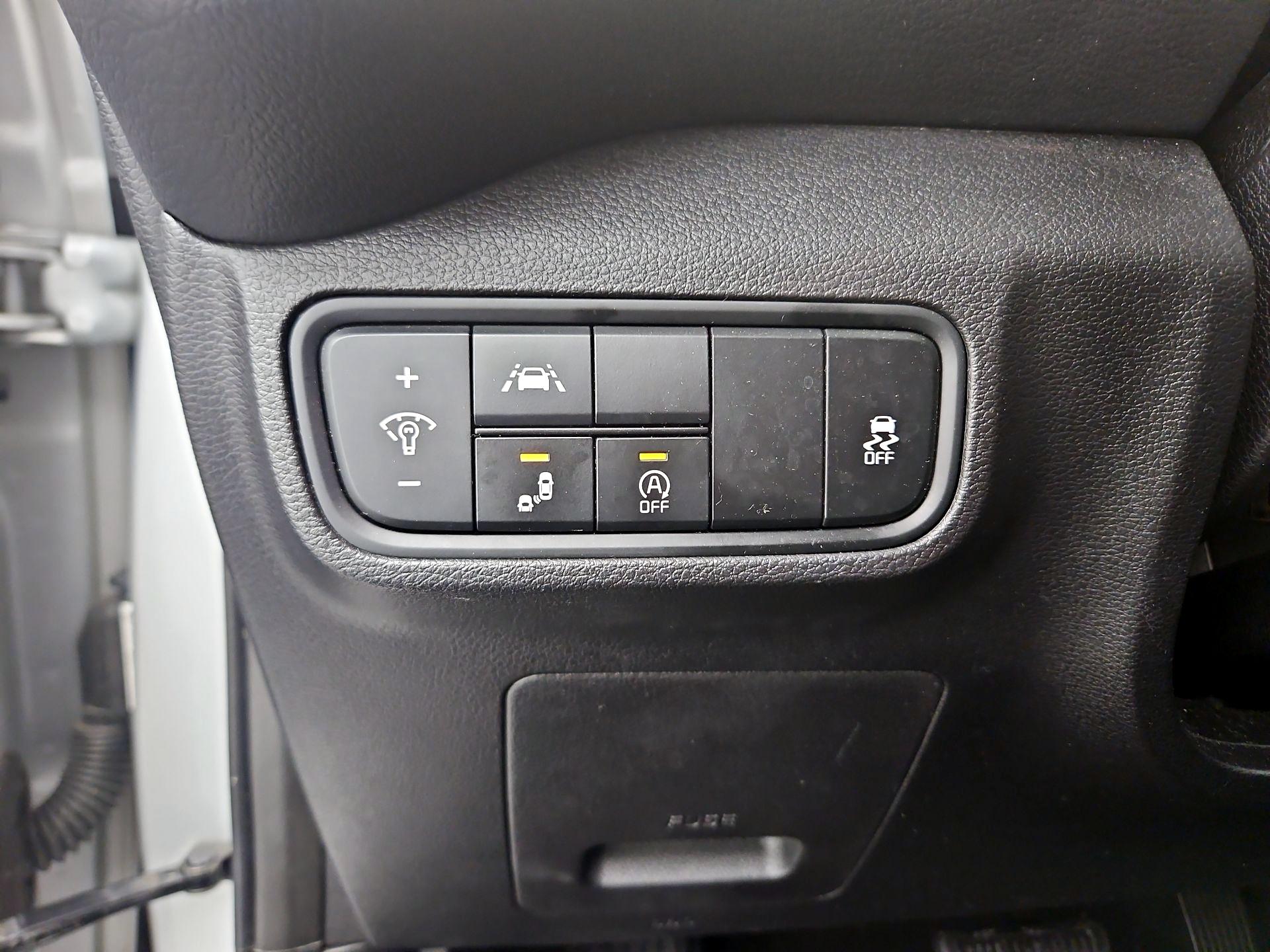 Thumbnail: 2020 Kia Soul - 13