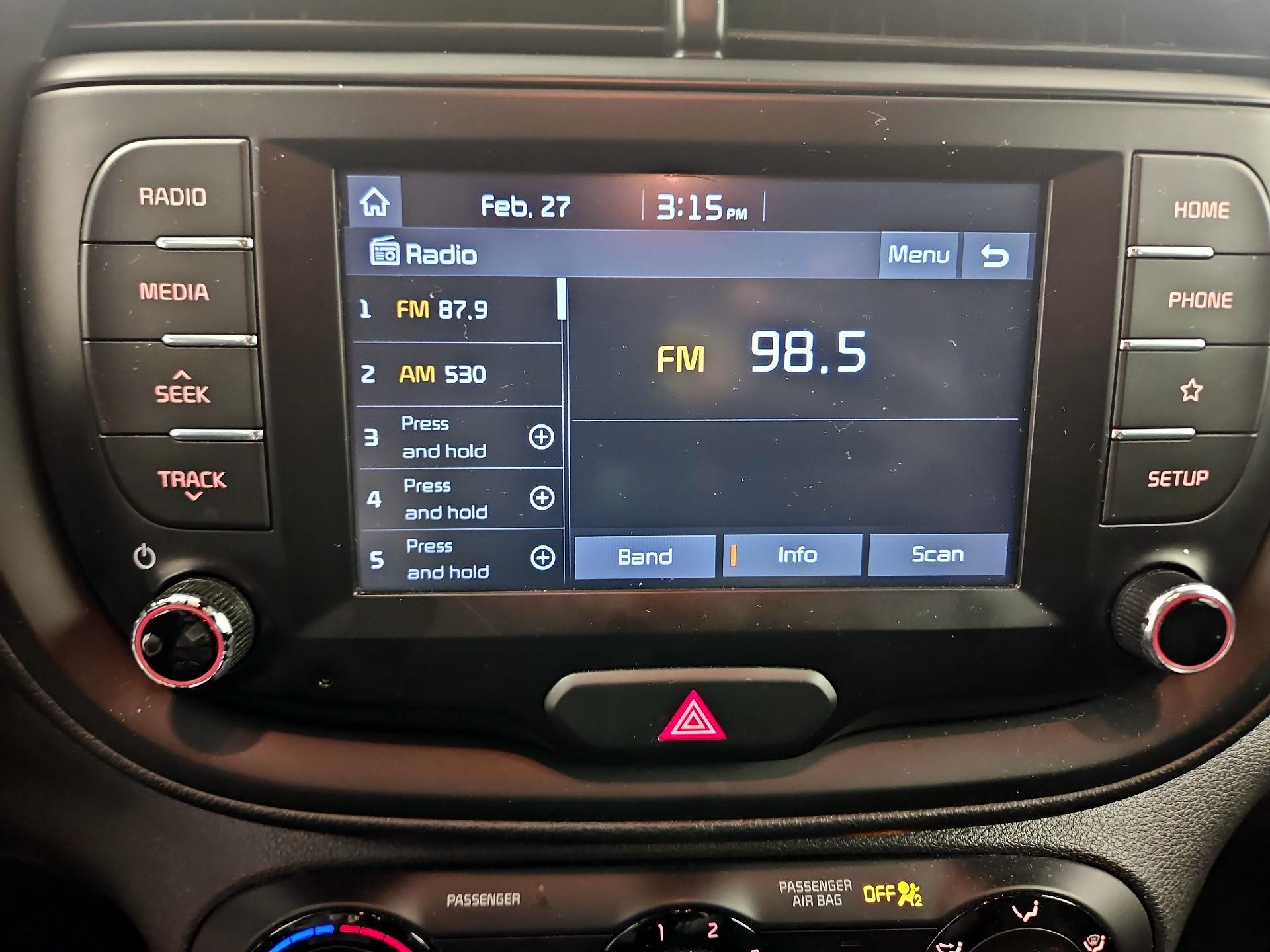 Thumbnail: 2020 Kia Soul - 15