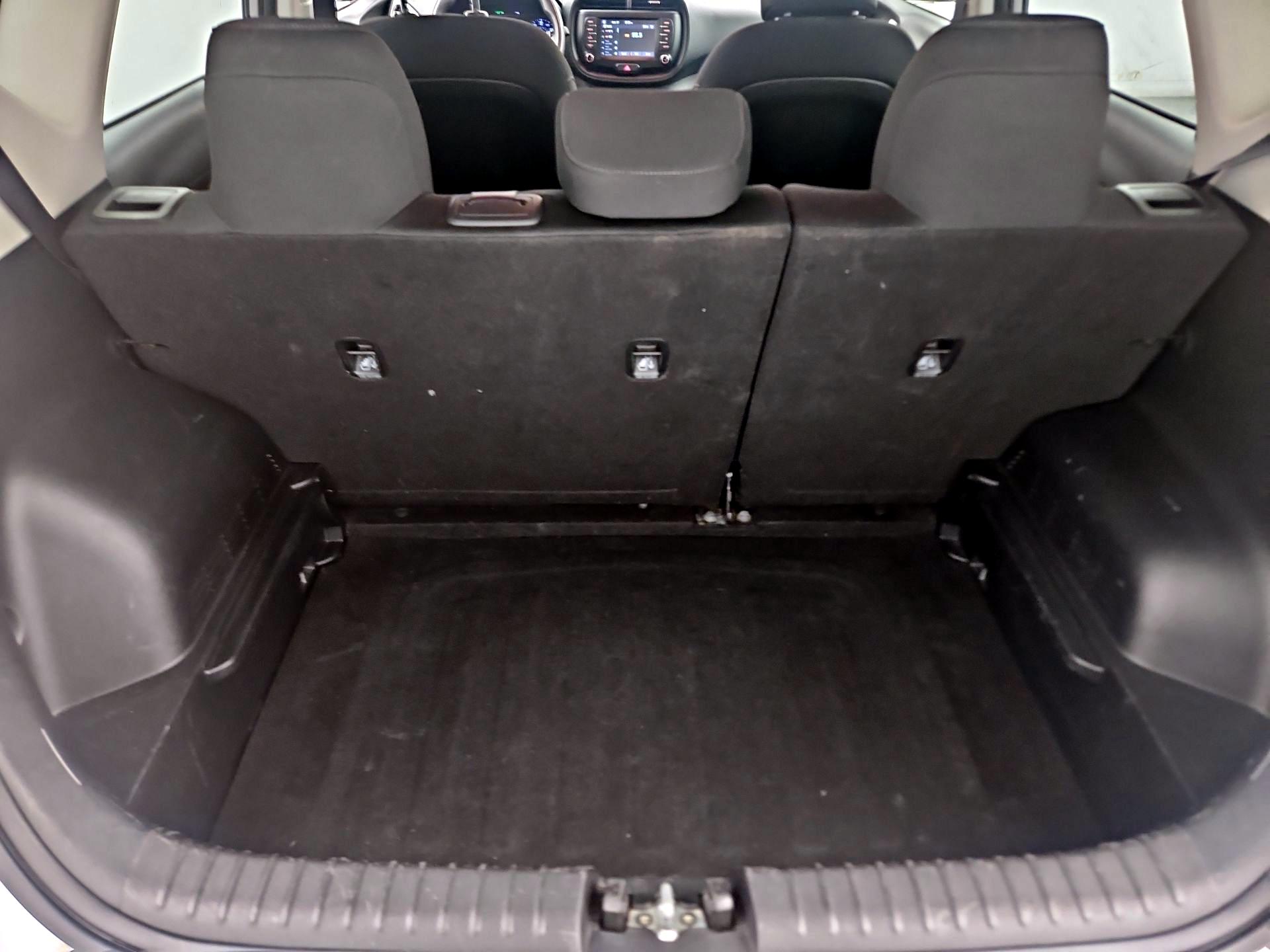 Thumbnail: 2020 Kia Soul - 19