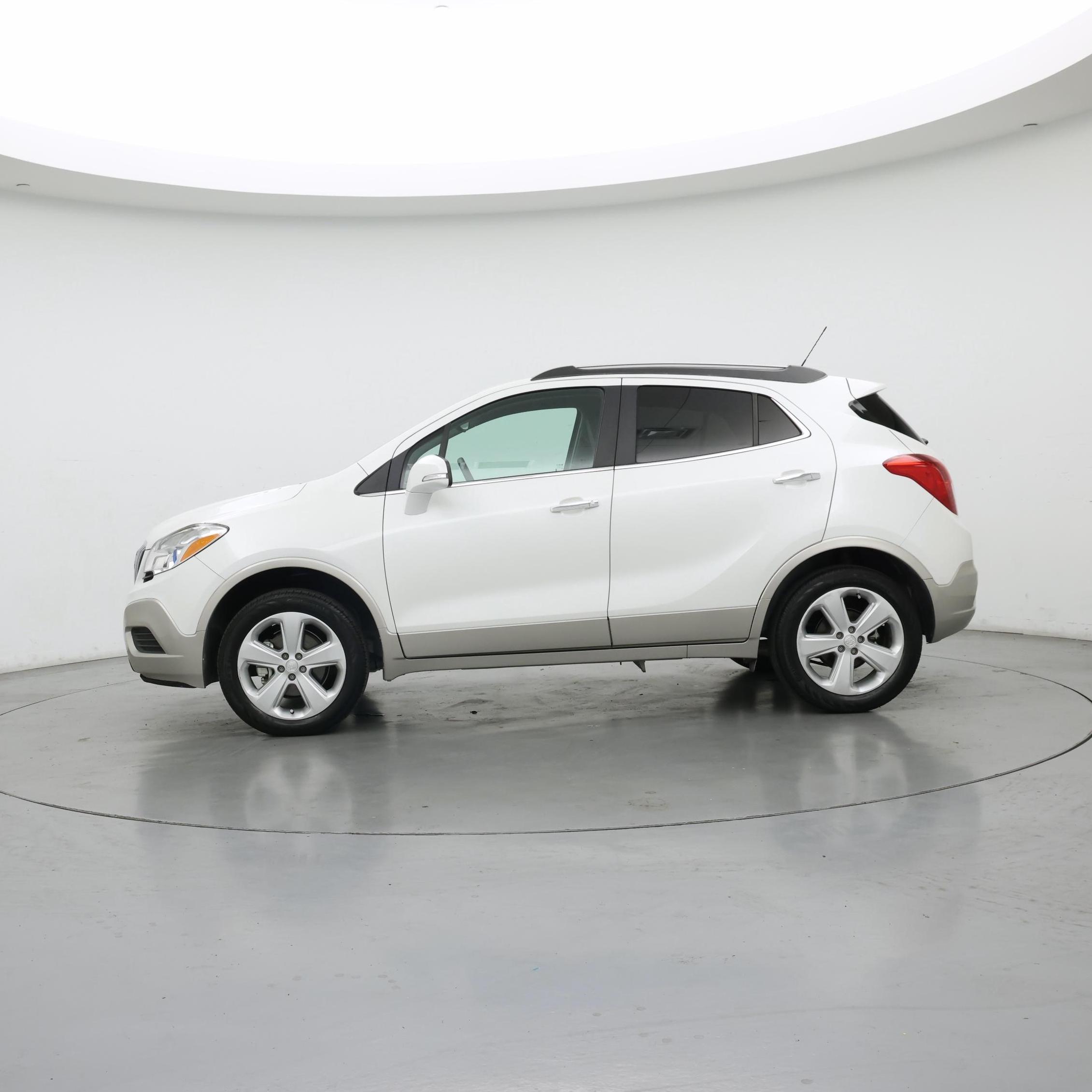 Thumbnail: 2015 Buick Encore - 3