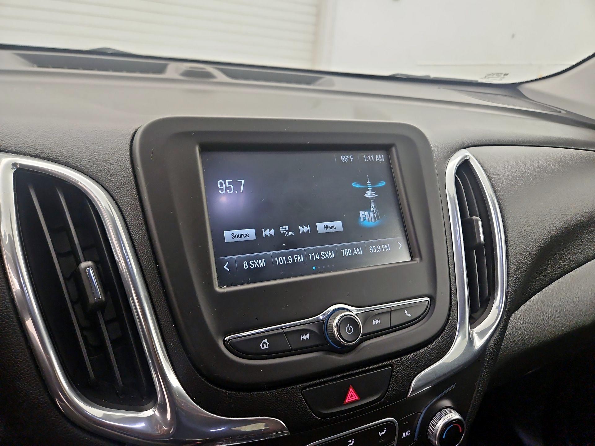 Thumbnail: 2018 Chevrolet Equinox - 15