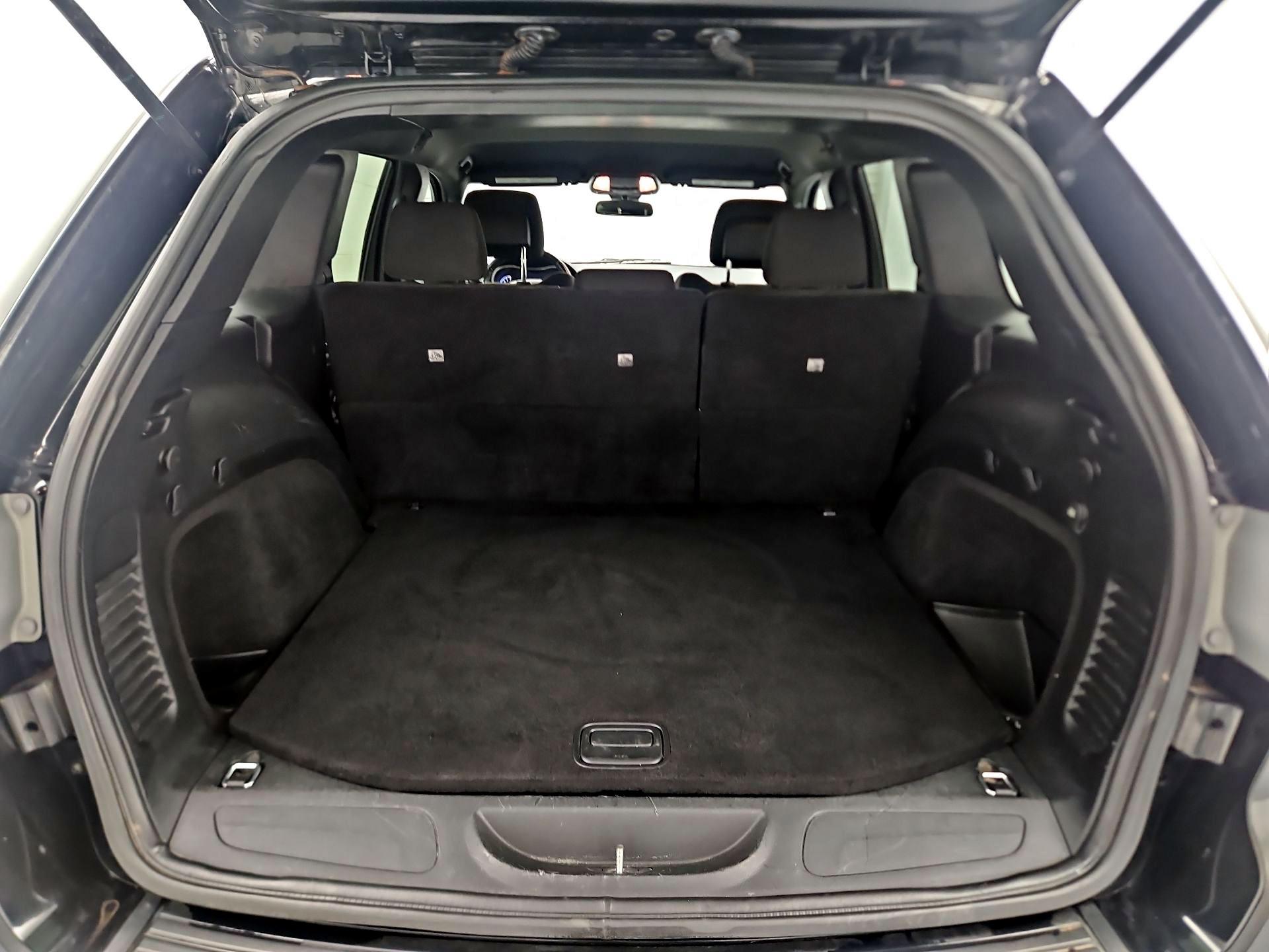 Thumbnail: 2018 Jeep Grand Cherokee - 20