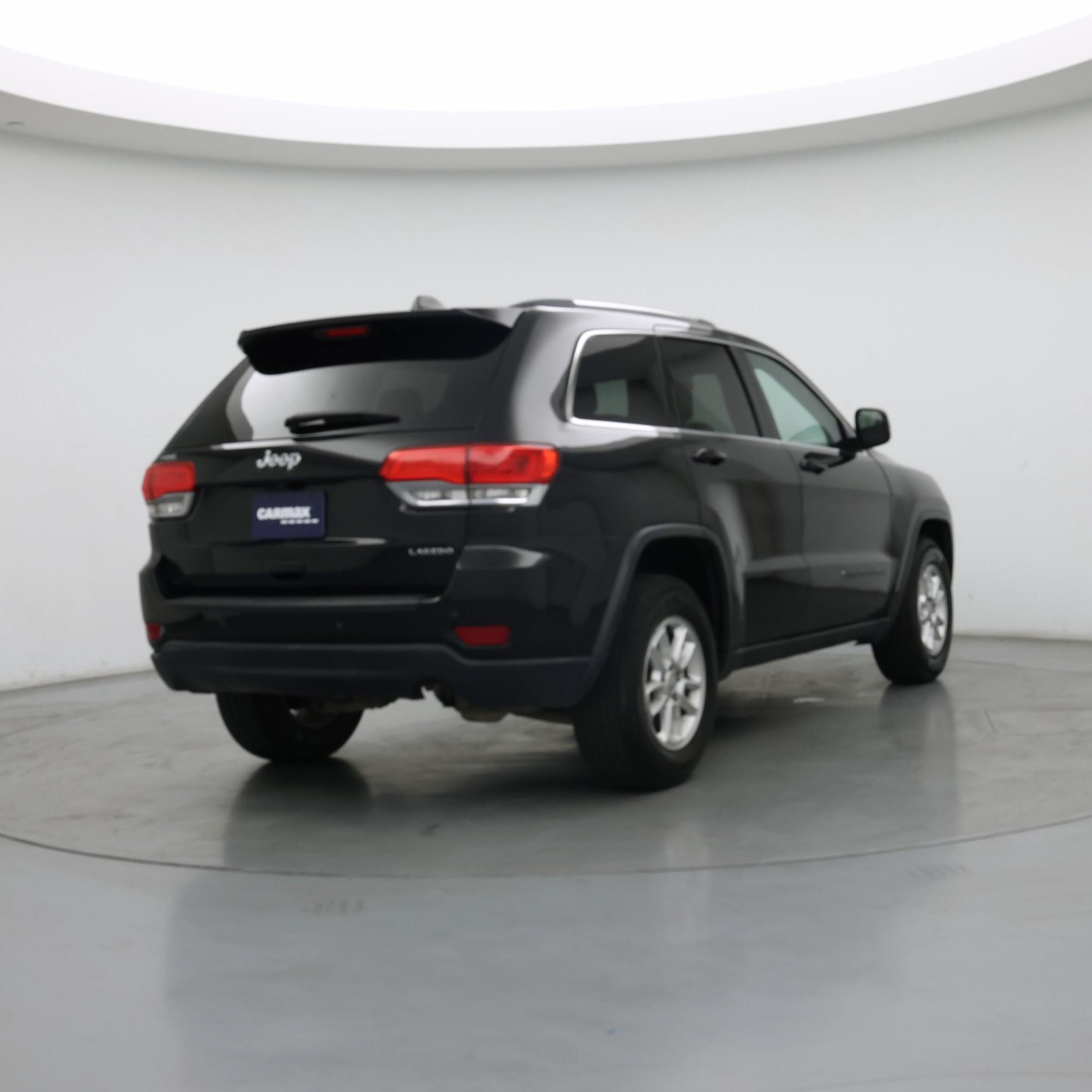 Thumbnail: 2018 Jeep Grand Cherokee - 8