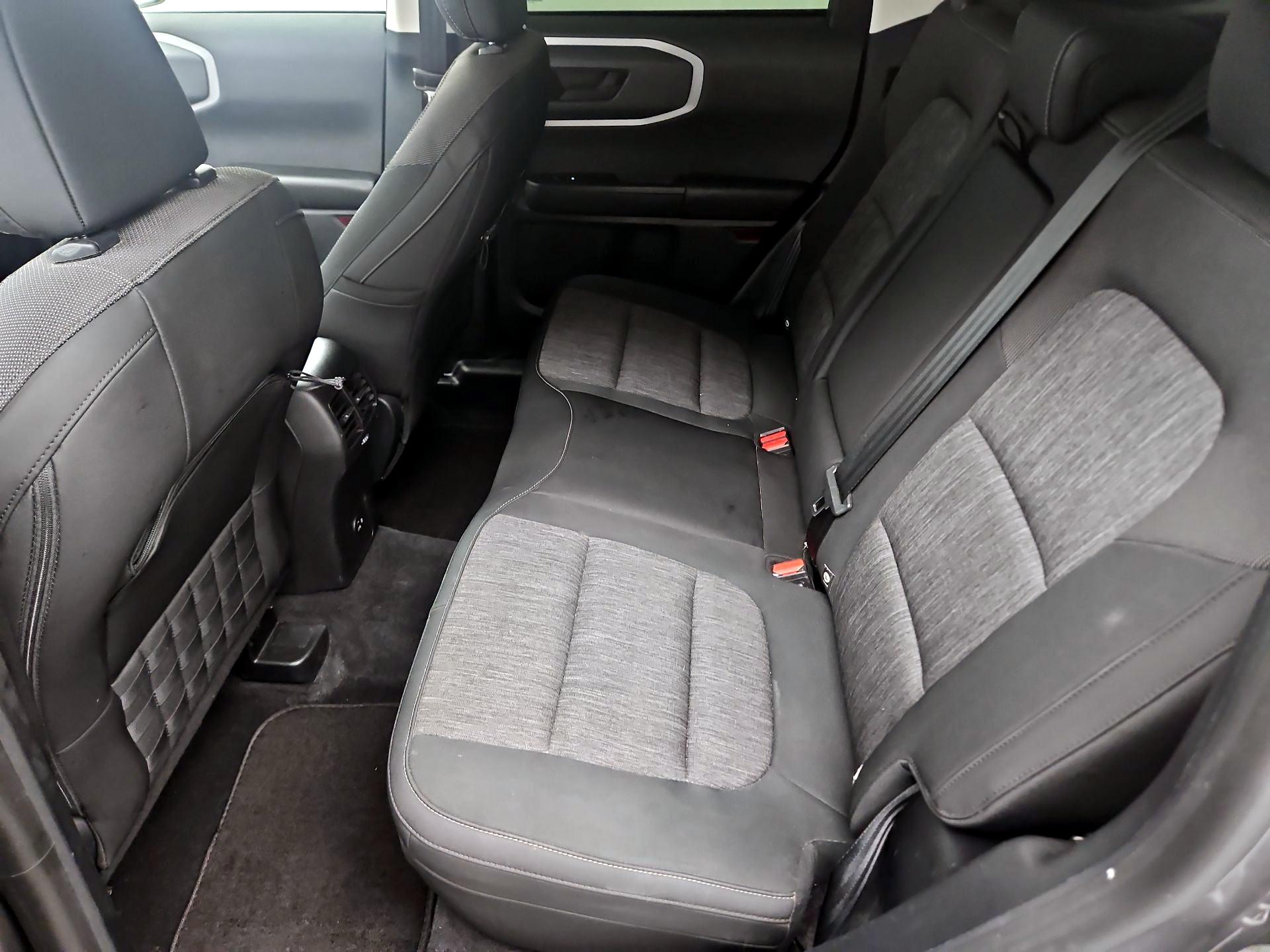 Thumbnail: 2021 Ford Bronco Sport - 18