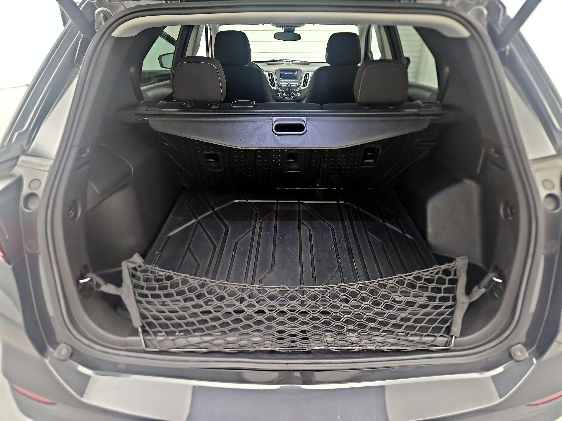 Thumbnail: 2022 Chevrolet Equinox - 17