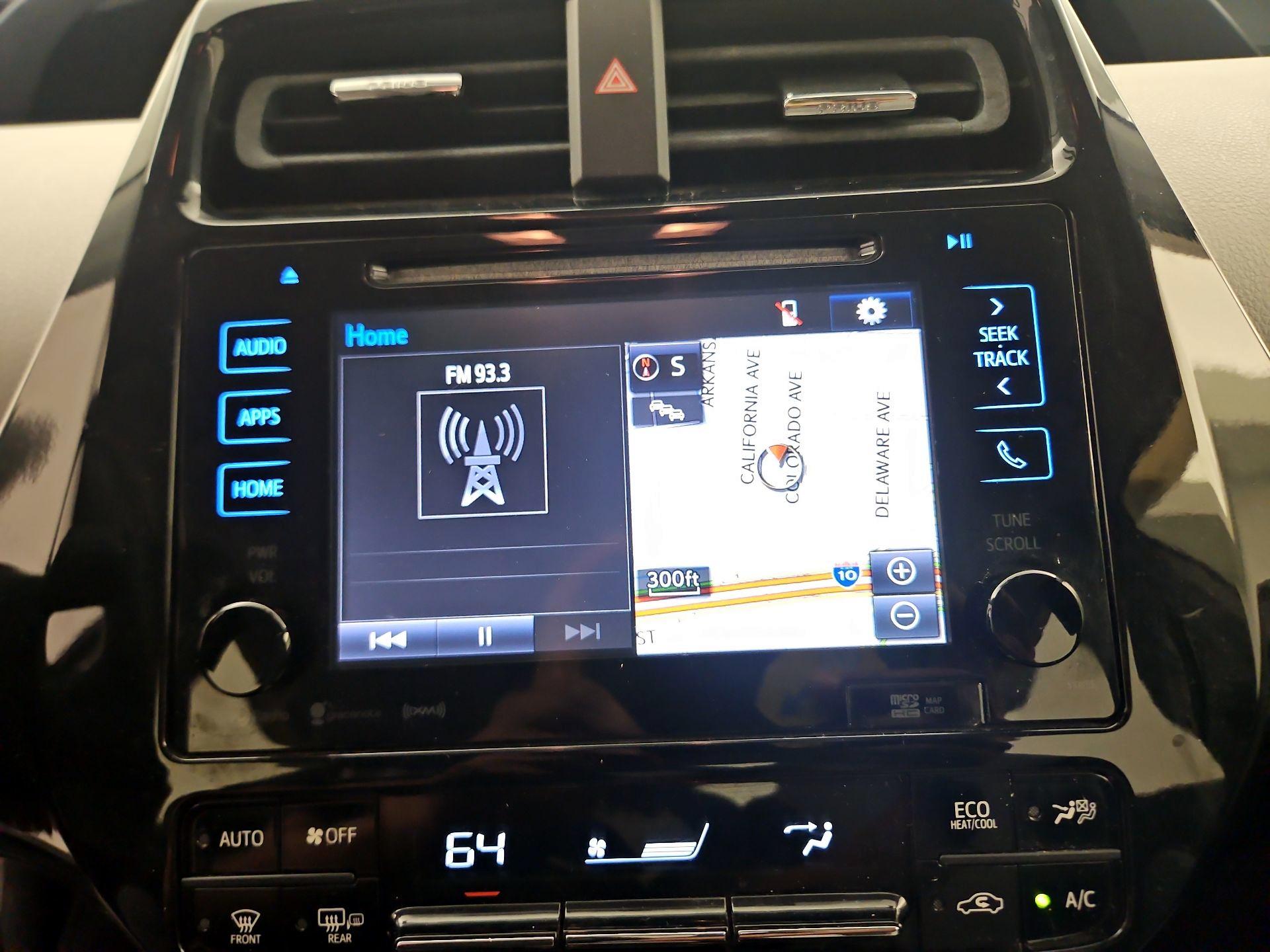 Thumbnail: 2016 Toyota Prius - 15