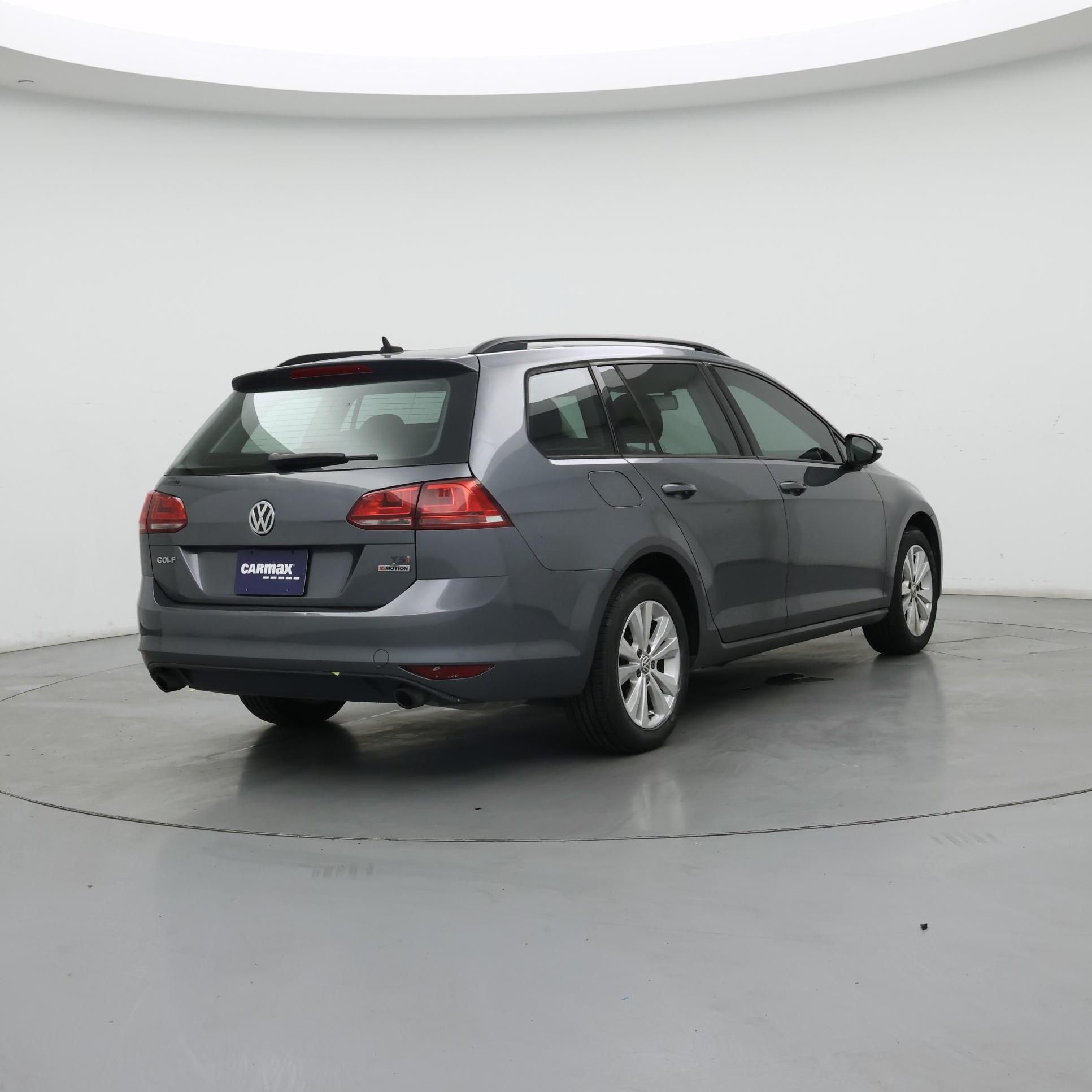 Thumbnail: 2017 Volkswagen Golf - 8