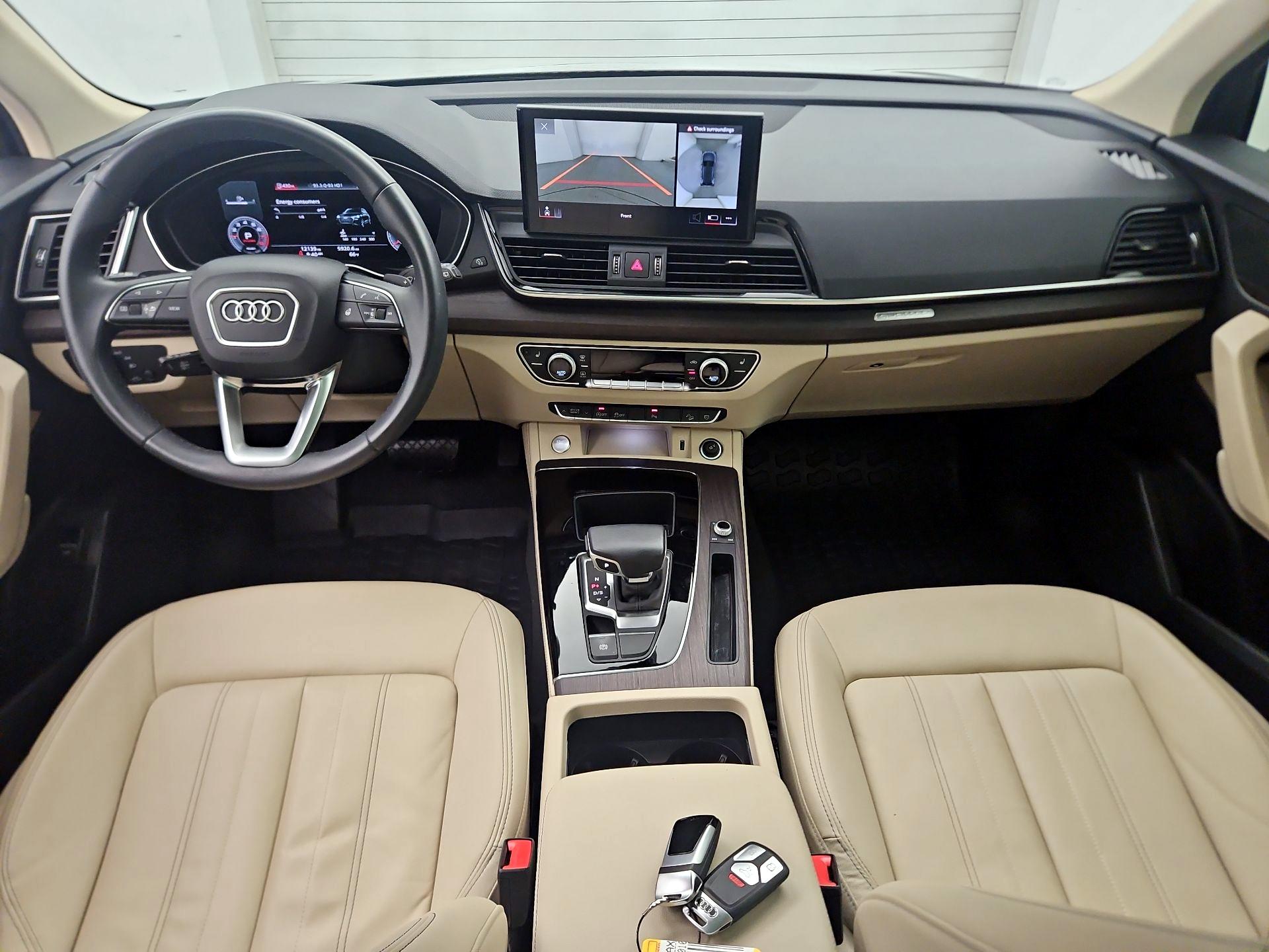 Thumbnail: 2022 Audi Q5 - 9