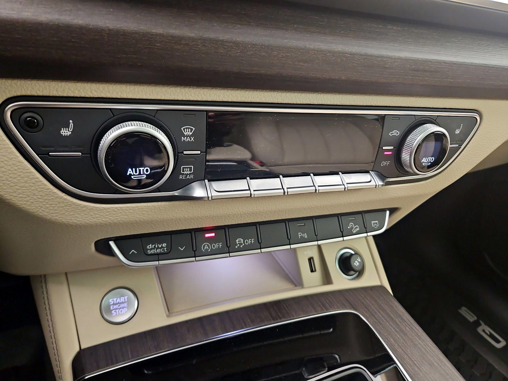 Thumbnail: 2022 Audi Q5 - 16