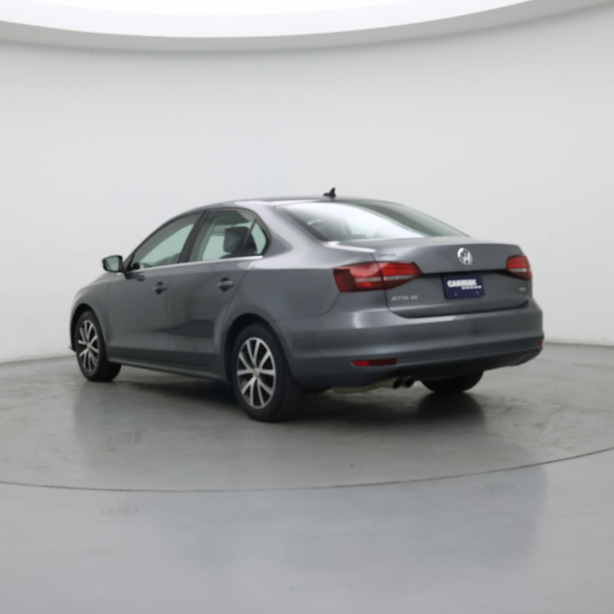 Thumbnail: 2017 Volkswagen Jetta - 2