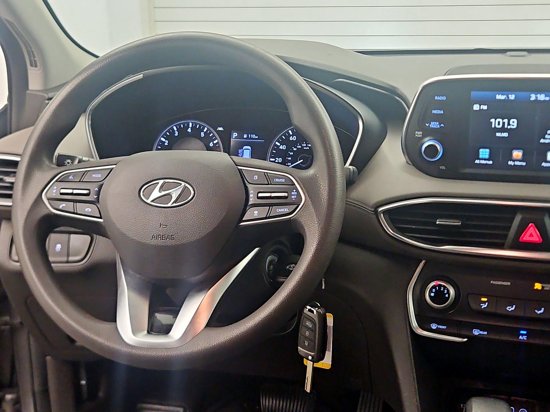 Thumbnail: 2020 Hyundai Santa Fe - 10