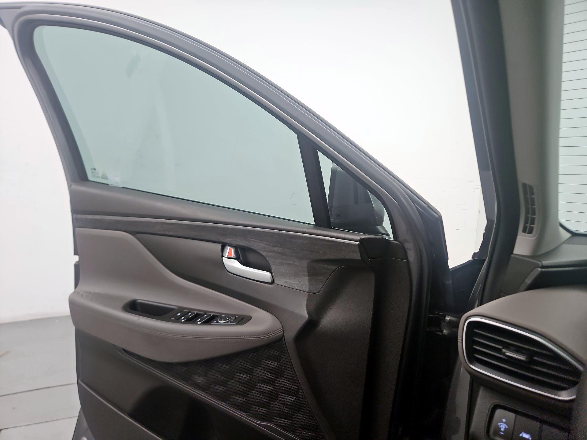 Thumbnail: 2020 Hyundai Santa Fe - 12