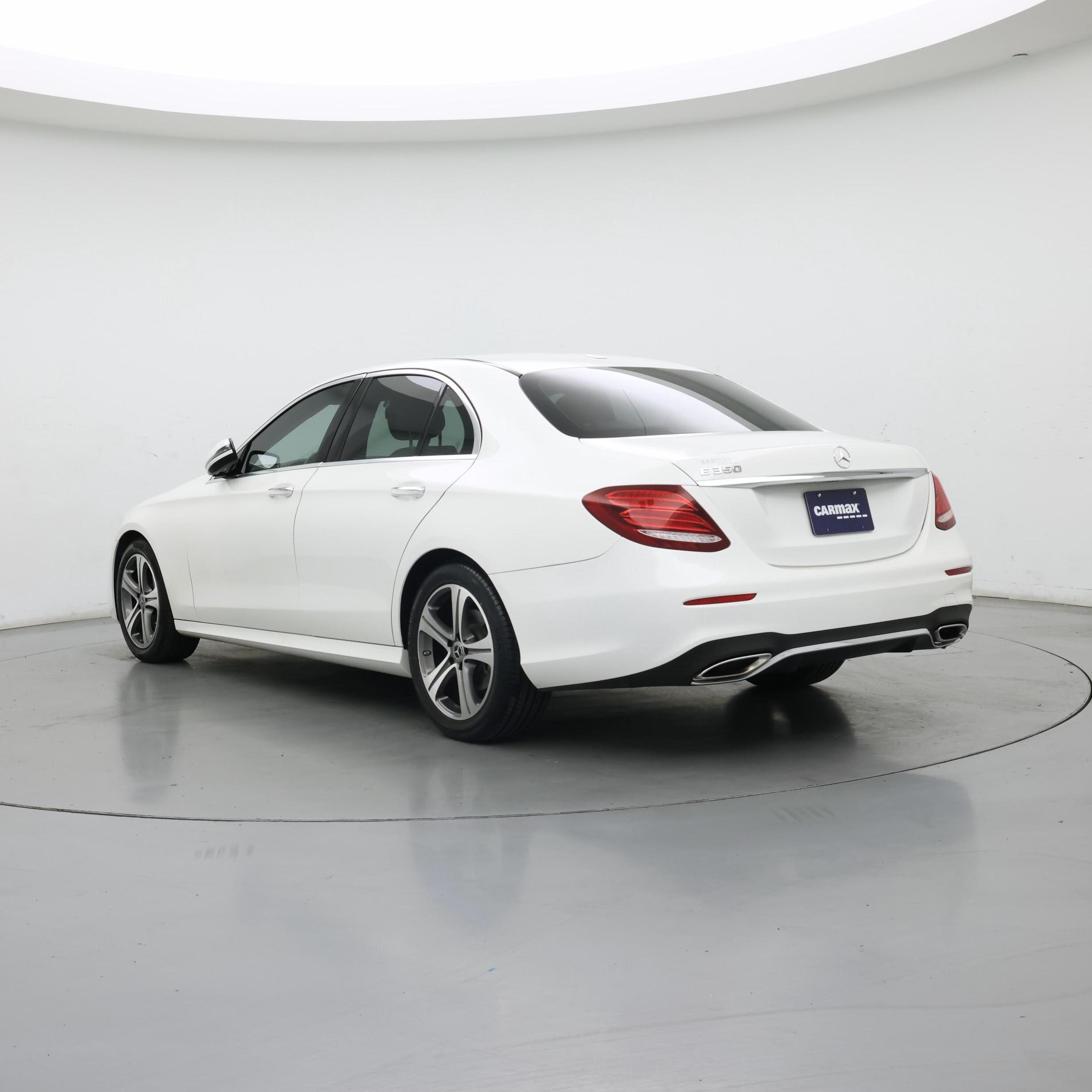 Thumbnail: 2020 Mercedes-Benz E-Class - 2