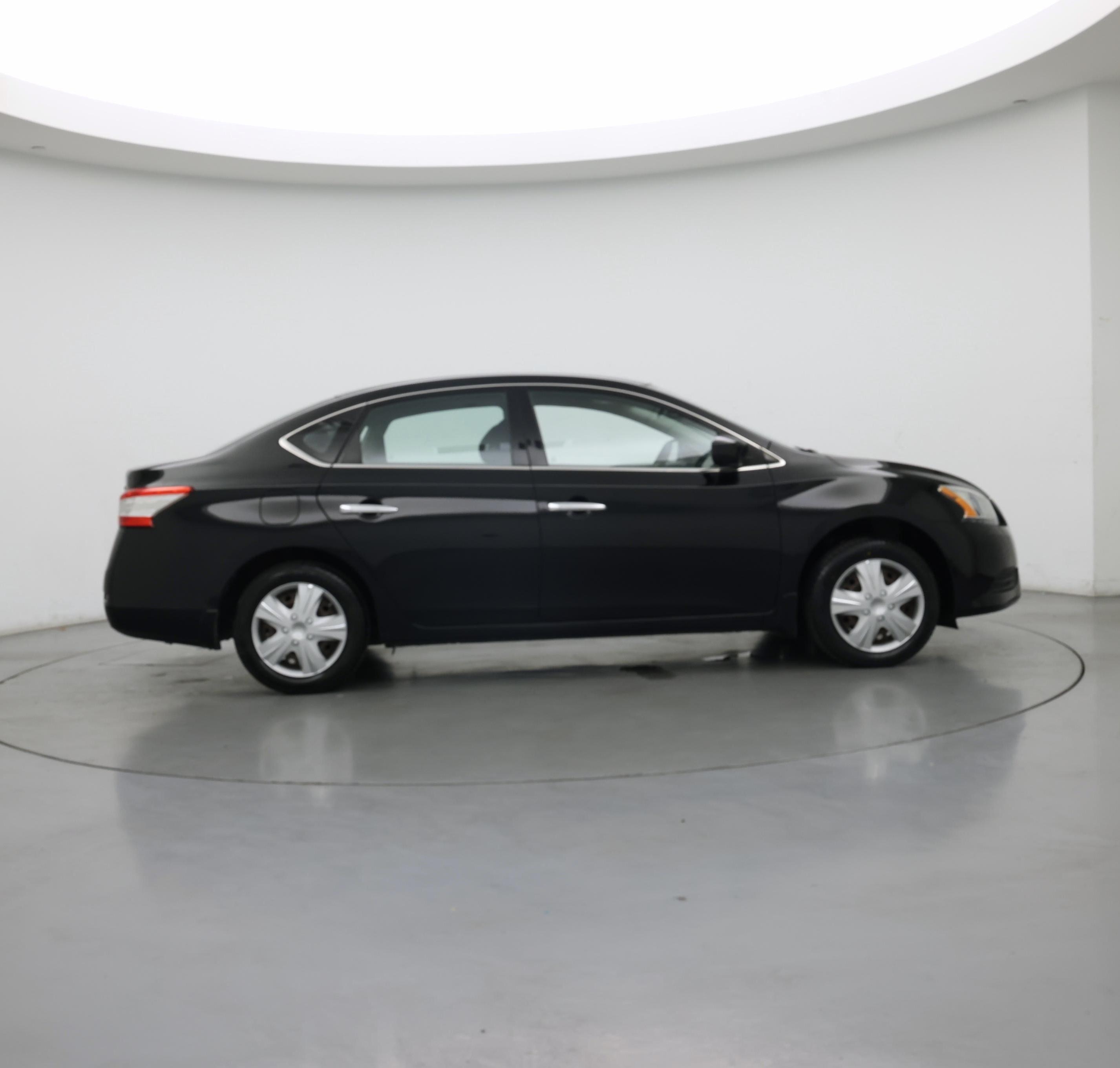 Thumbnail: 2014 Nissan Sentra - 7