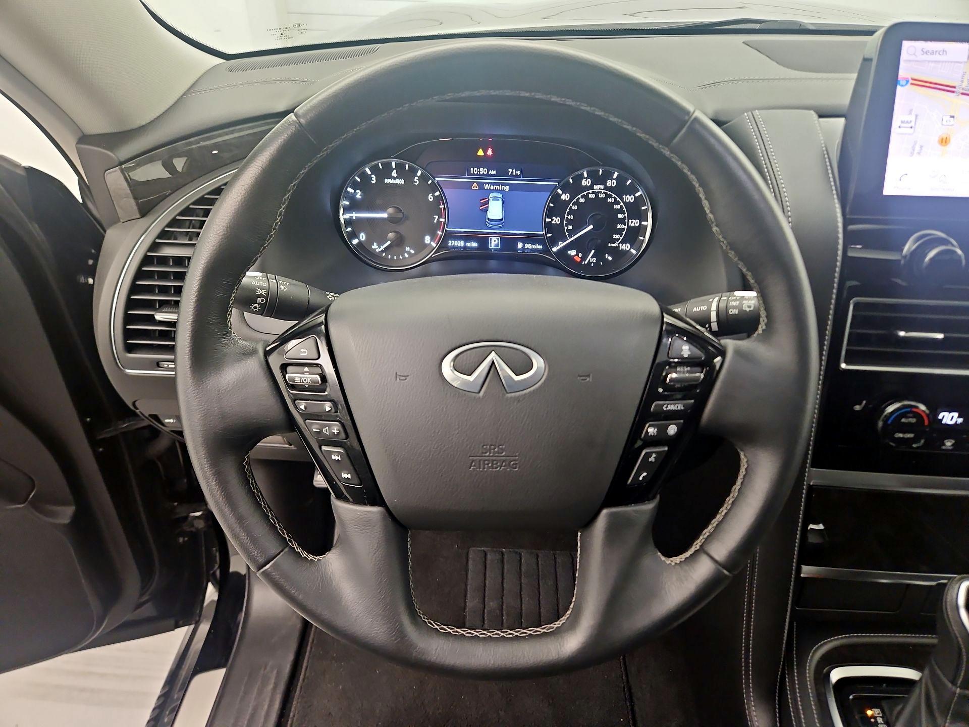 Thumbnail: 2023 INFINITI QX80 - 10