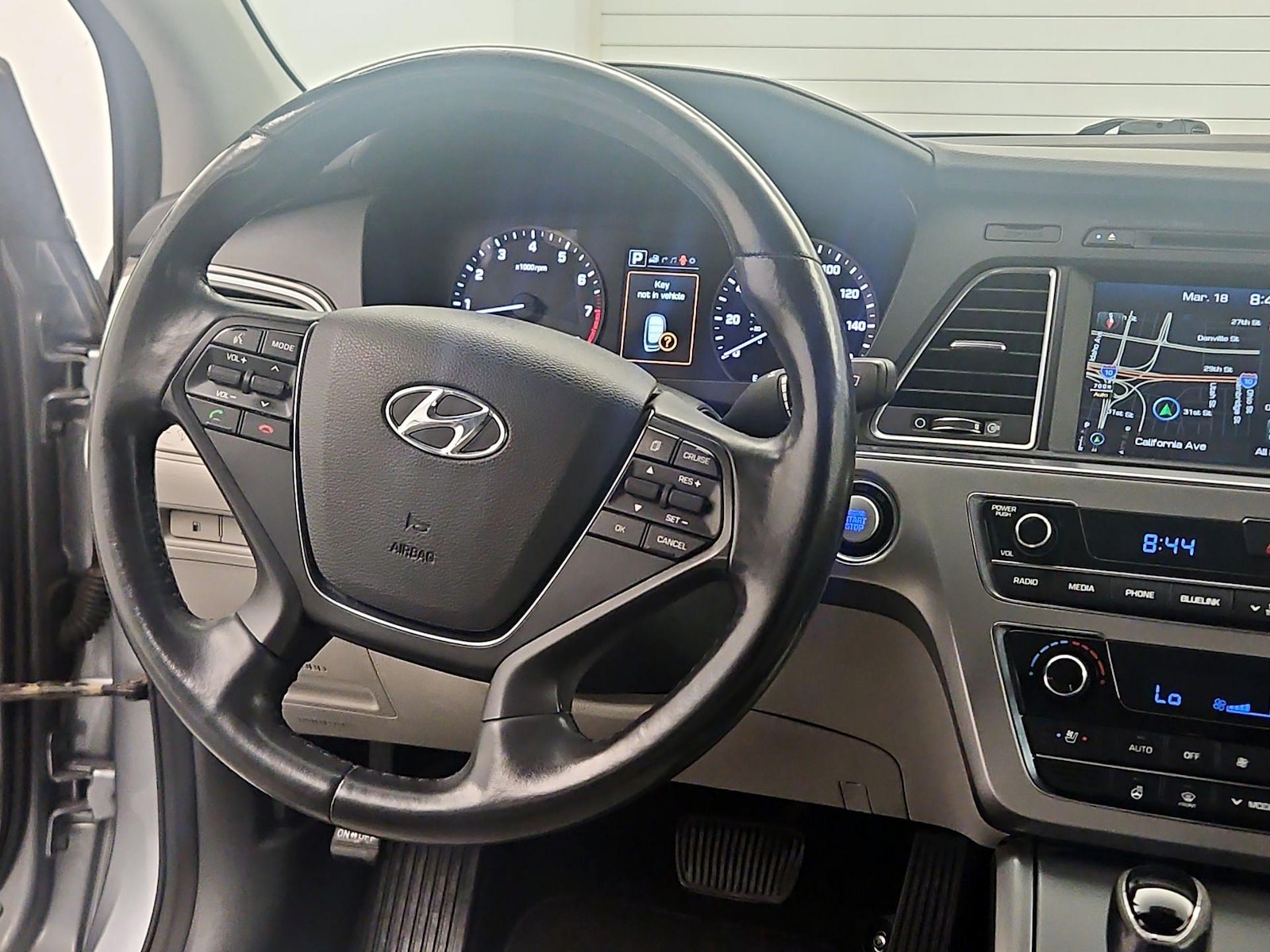 2015 Hyundai Sonata Limited - Photo 11