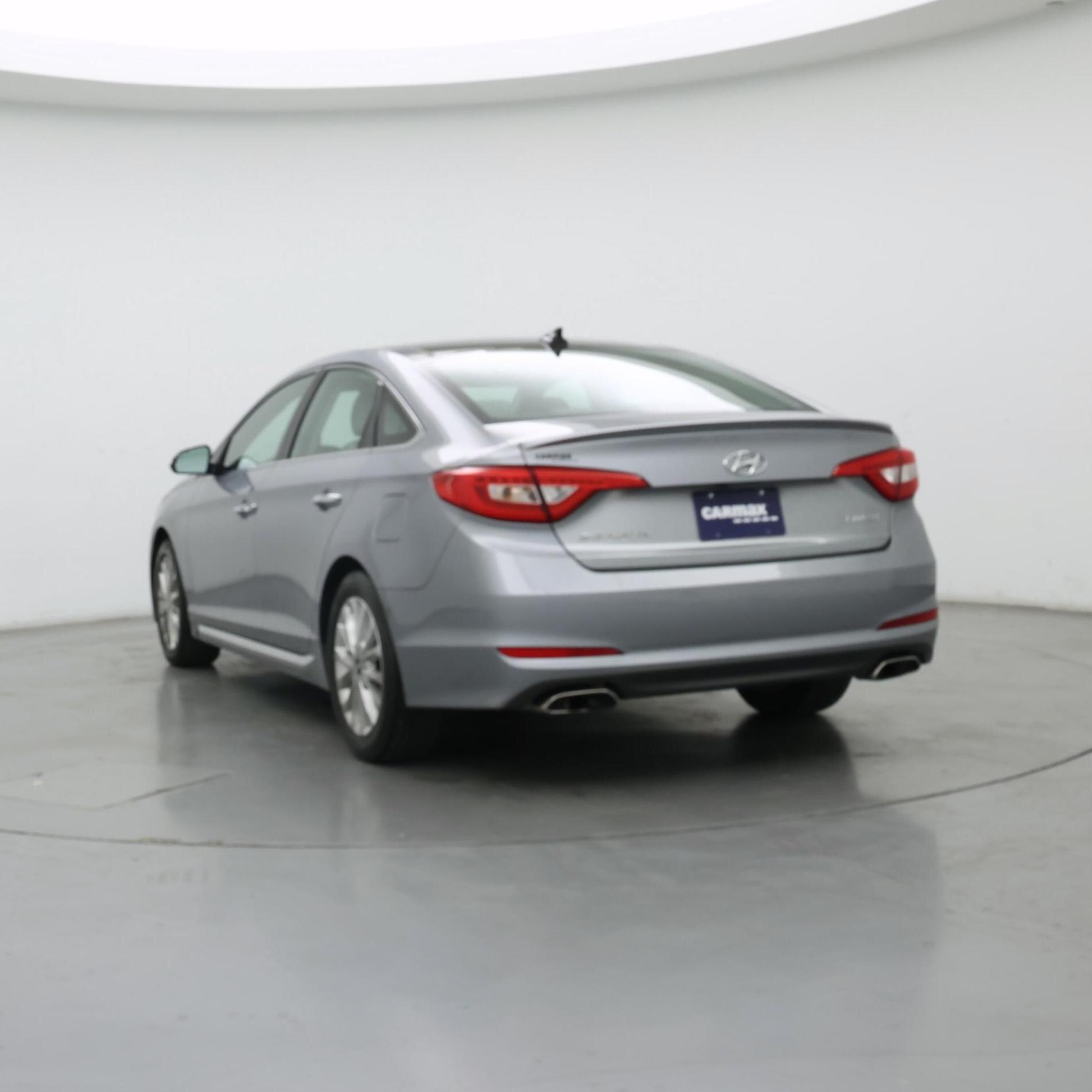 Thumbnail: 2015 Hyundai Sonata - 3