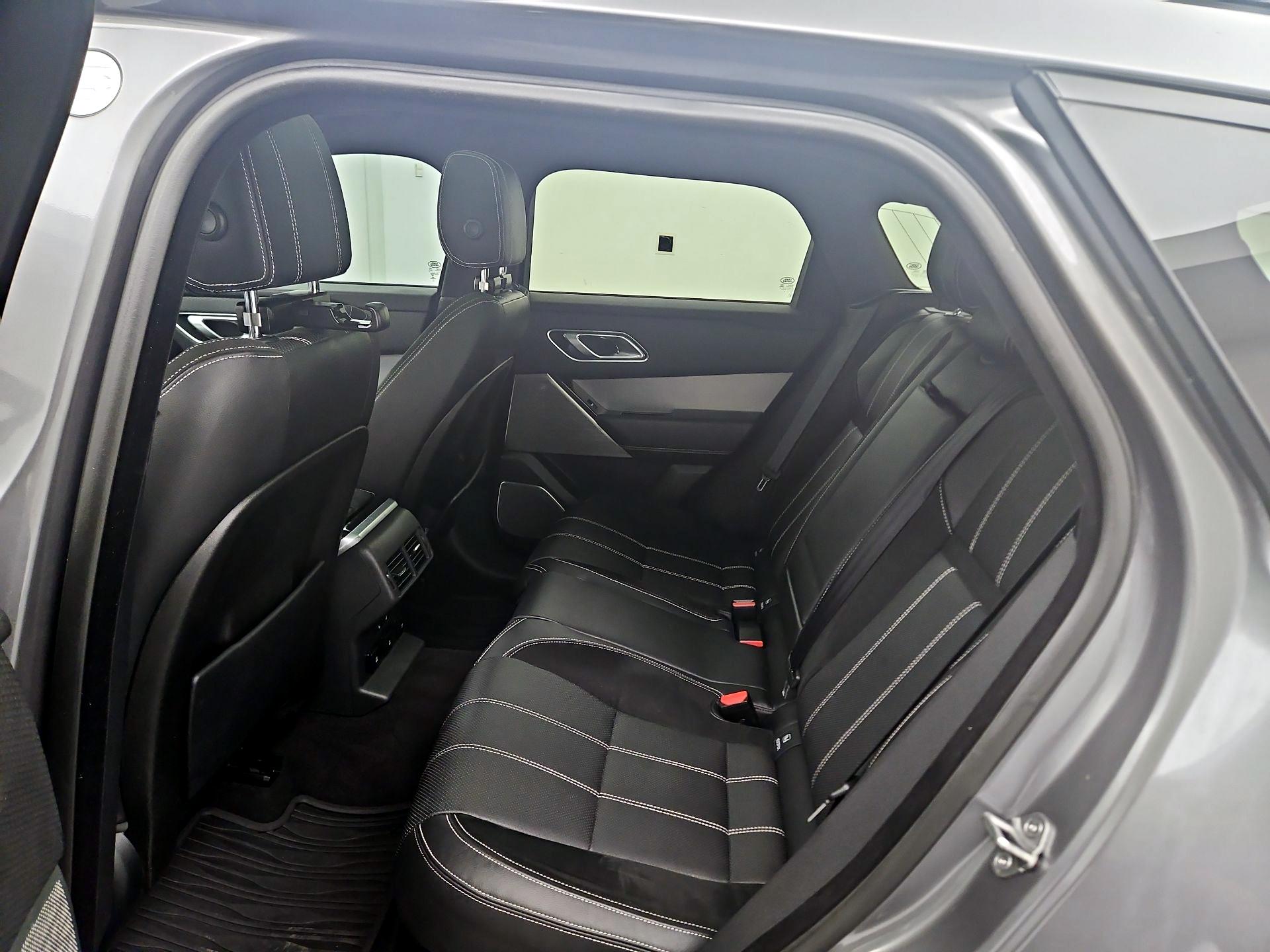 Thumbnail: 2018 Land Rover Range Rover Velar - 16