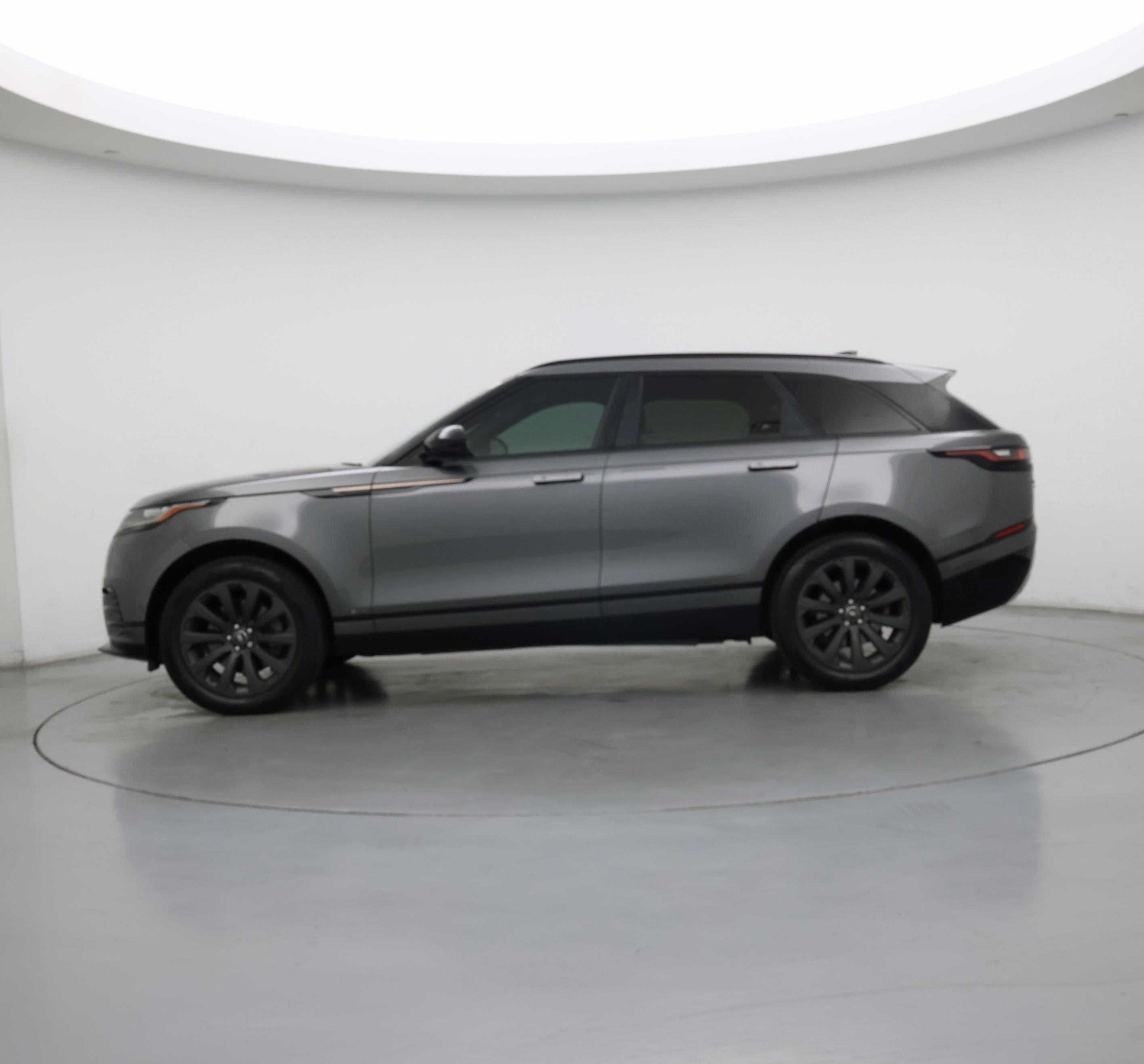 Thumbnail: 2018 Land Rover Range Rover Velar - 3