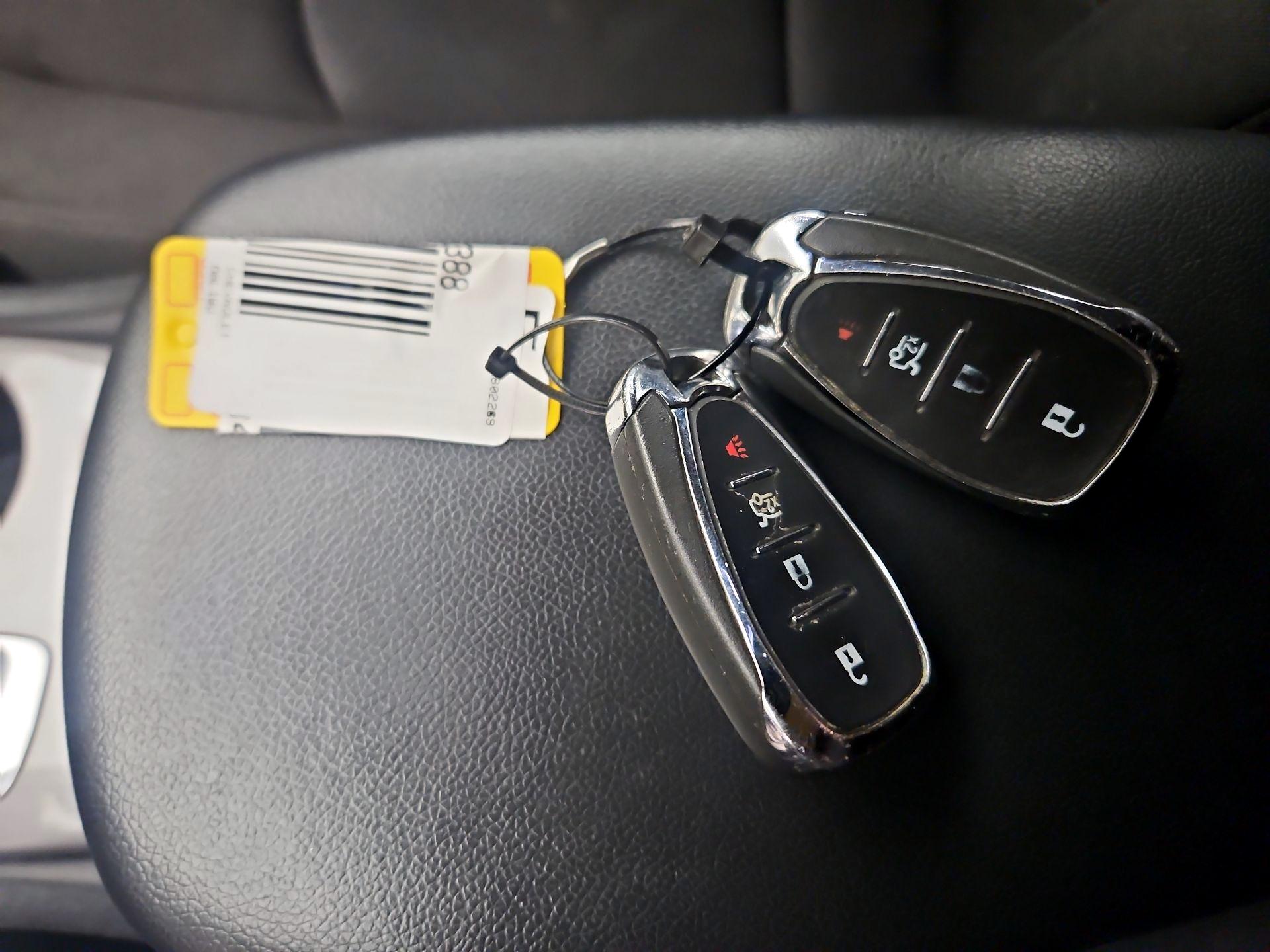 Thumbnail: 2019 Chevrolet Malibu - 19