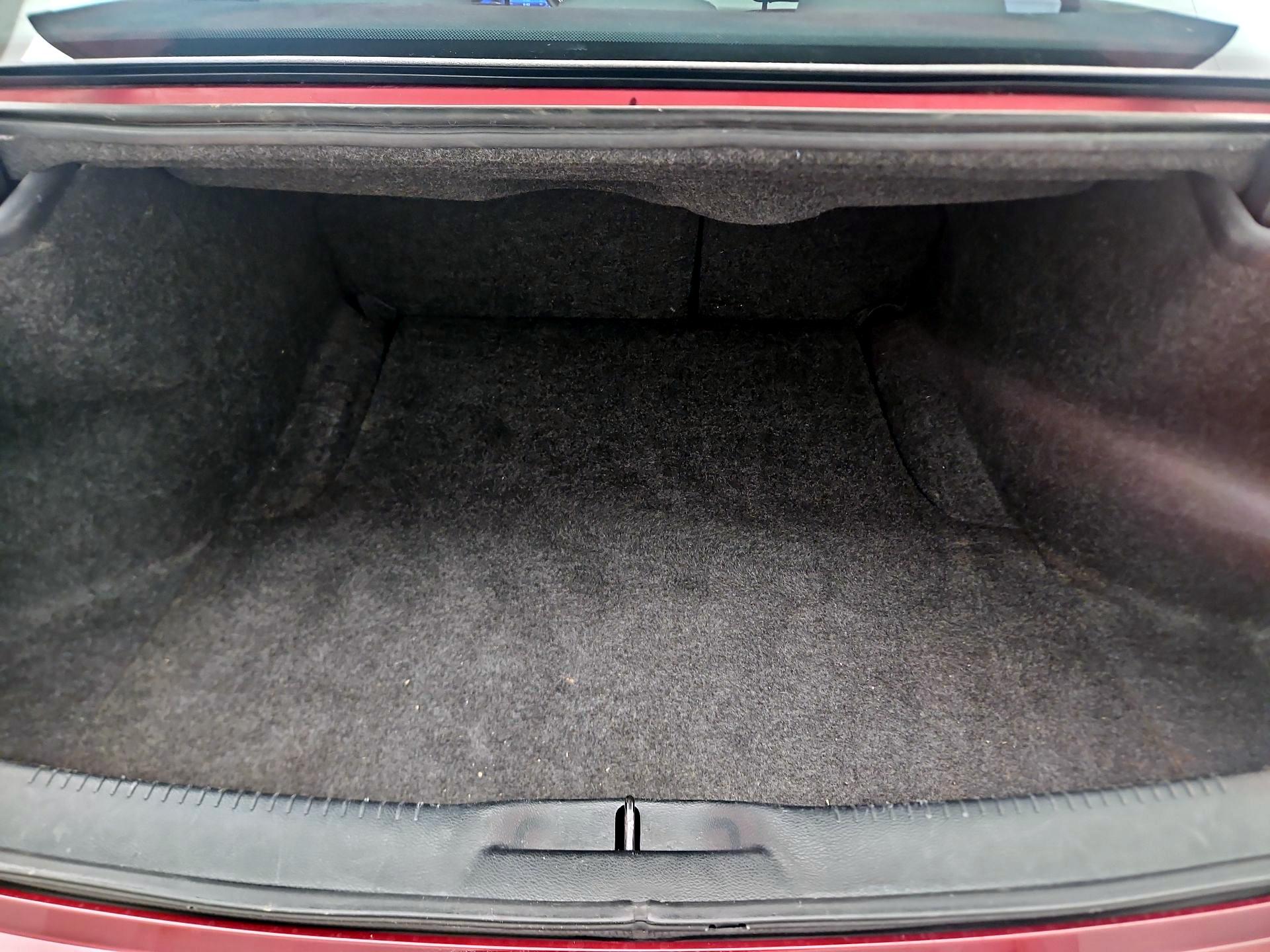 Thumbnail: 2018 Chrysler 300 - 18