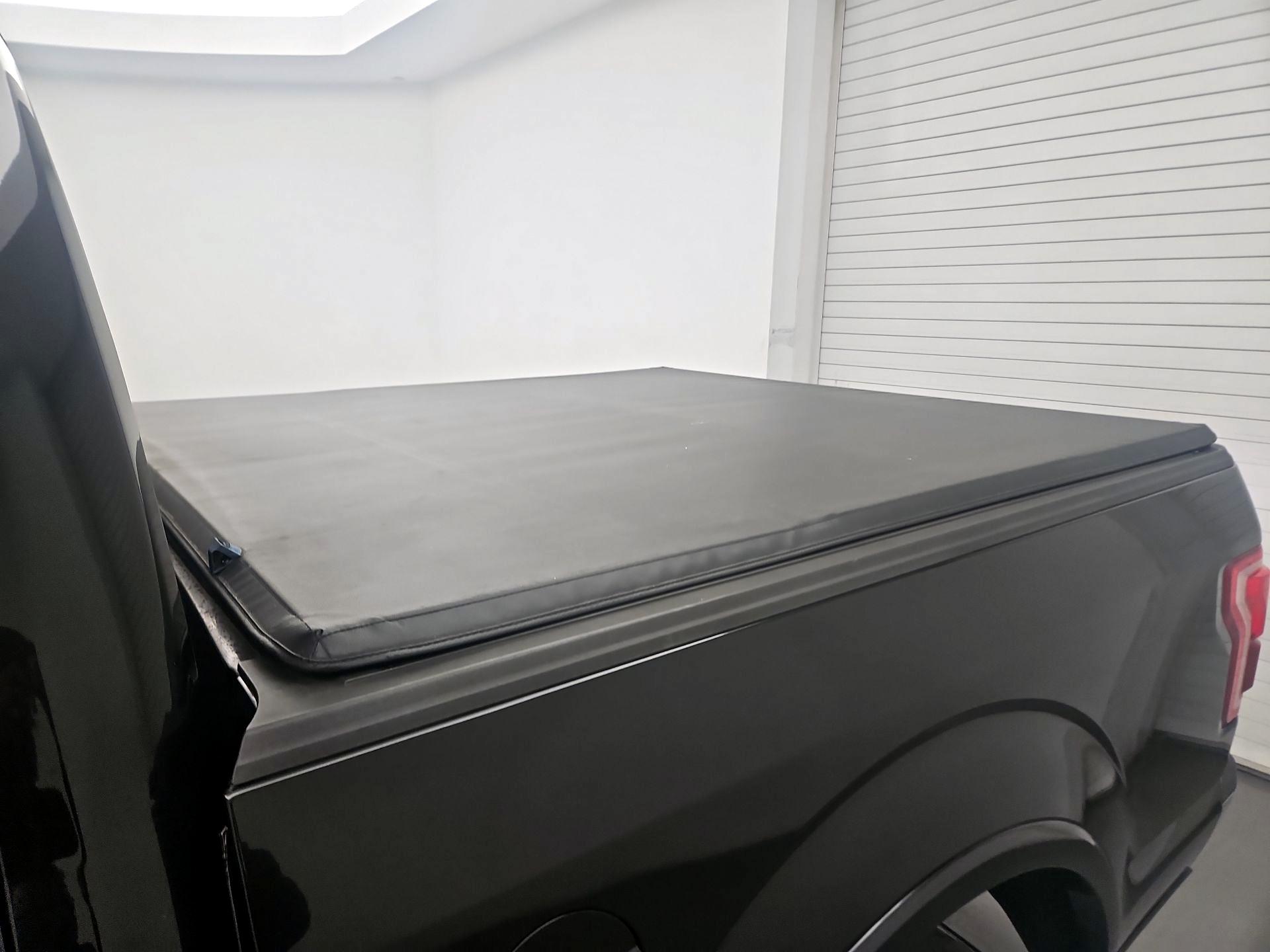 Thumbnail: 2015 Ford F-150 - 17