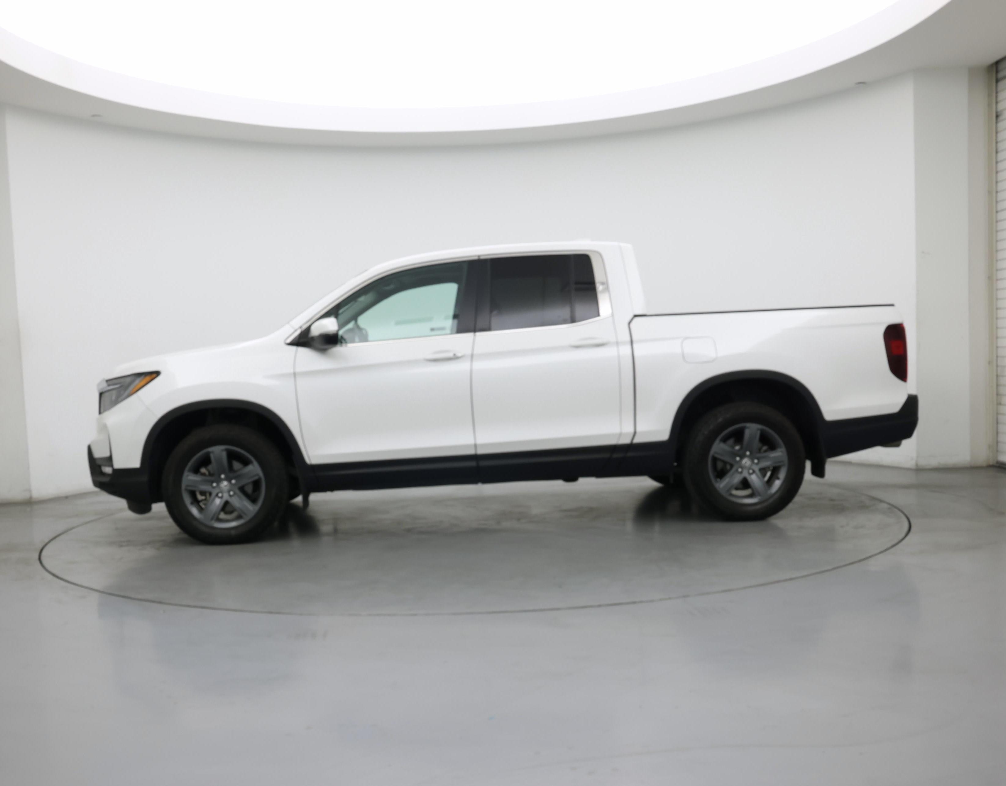 Thumbnail: 2023 Honda Ridgeline - 3