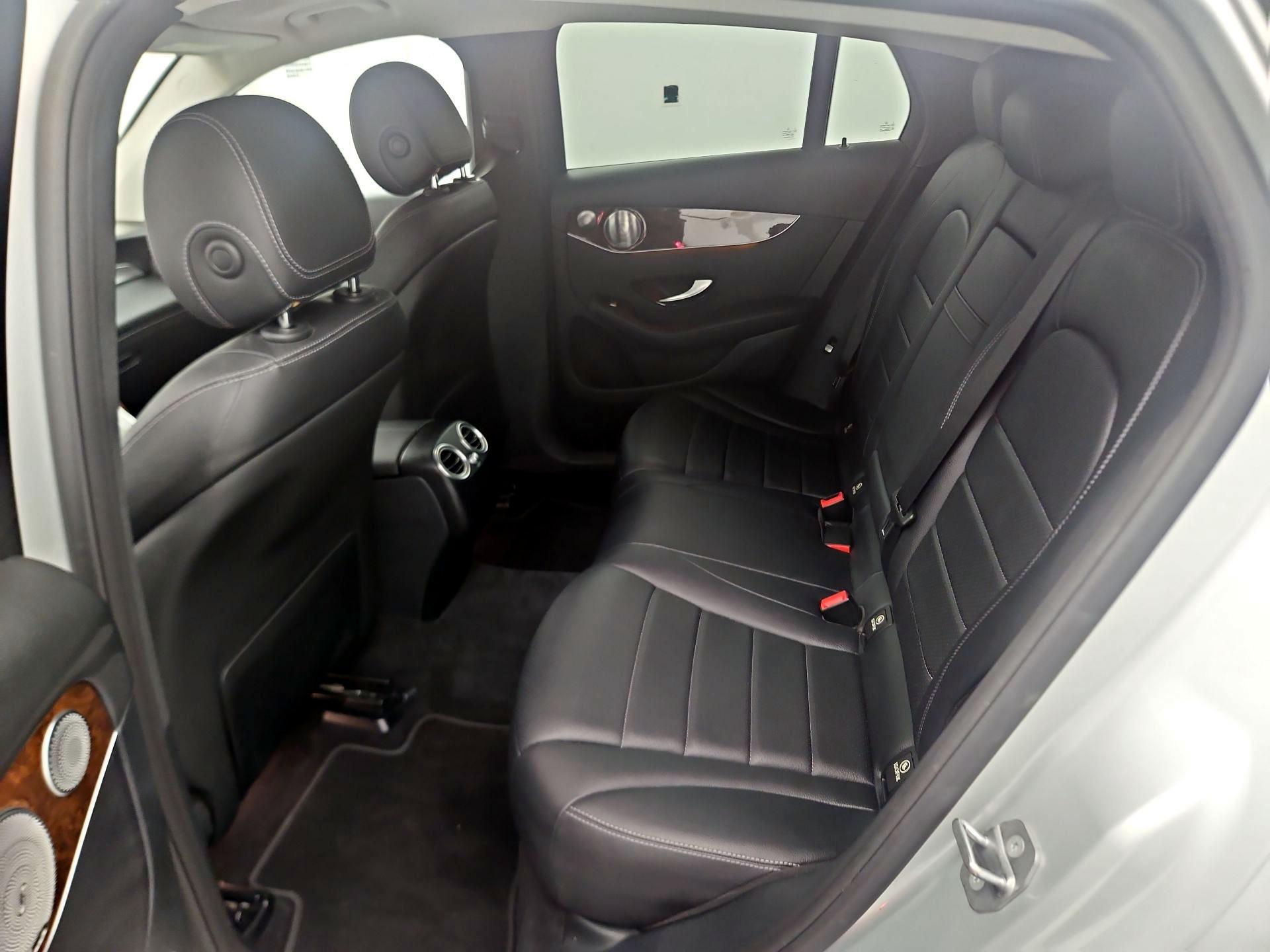Thumbnail: 2017 Mercedes-Benz GLC - 16