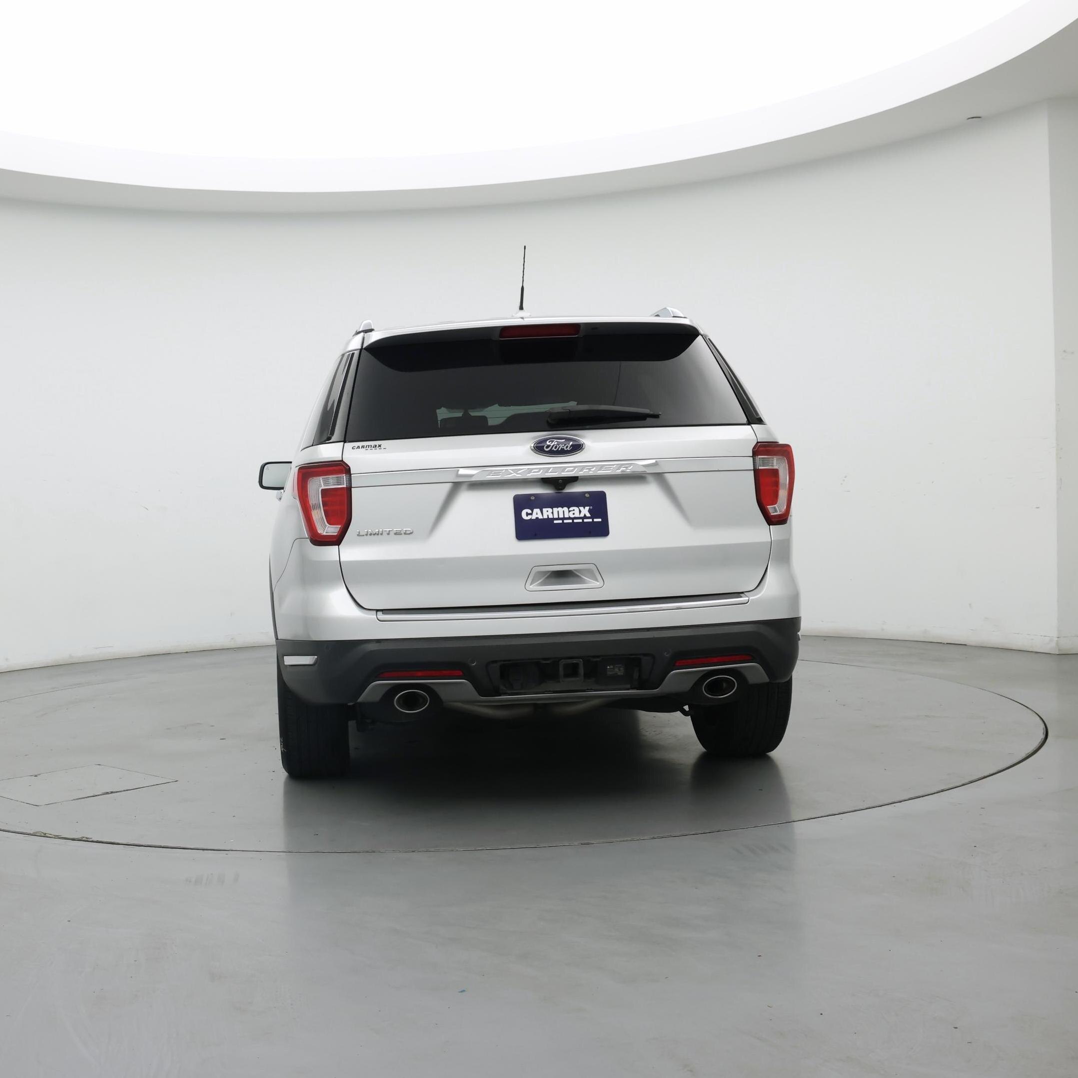 Thumbnail: 2019 Ford Explorer - 6