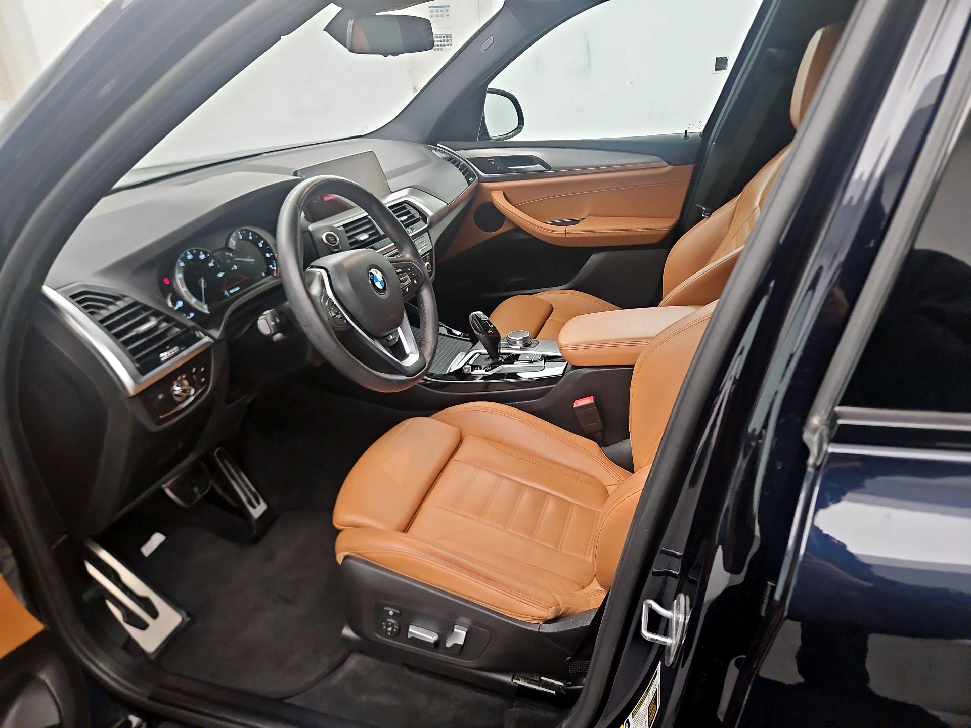 Thumbnail: 2019 BMW X3 - 11