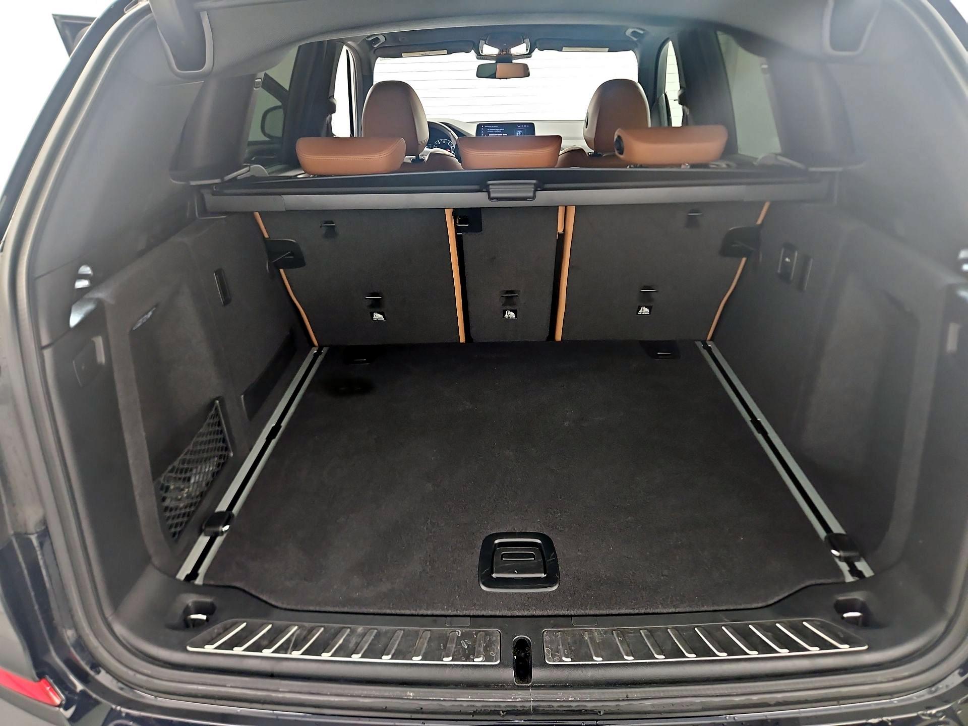 Thumbnail: 2019 BMW X3 - 17