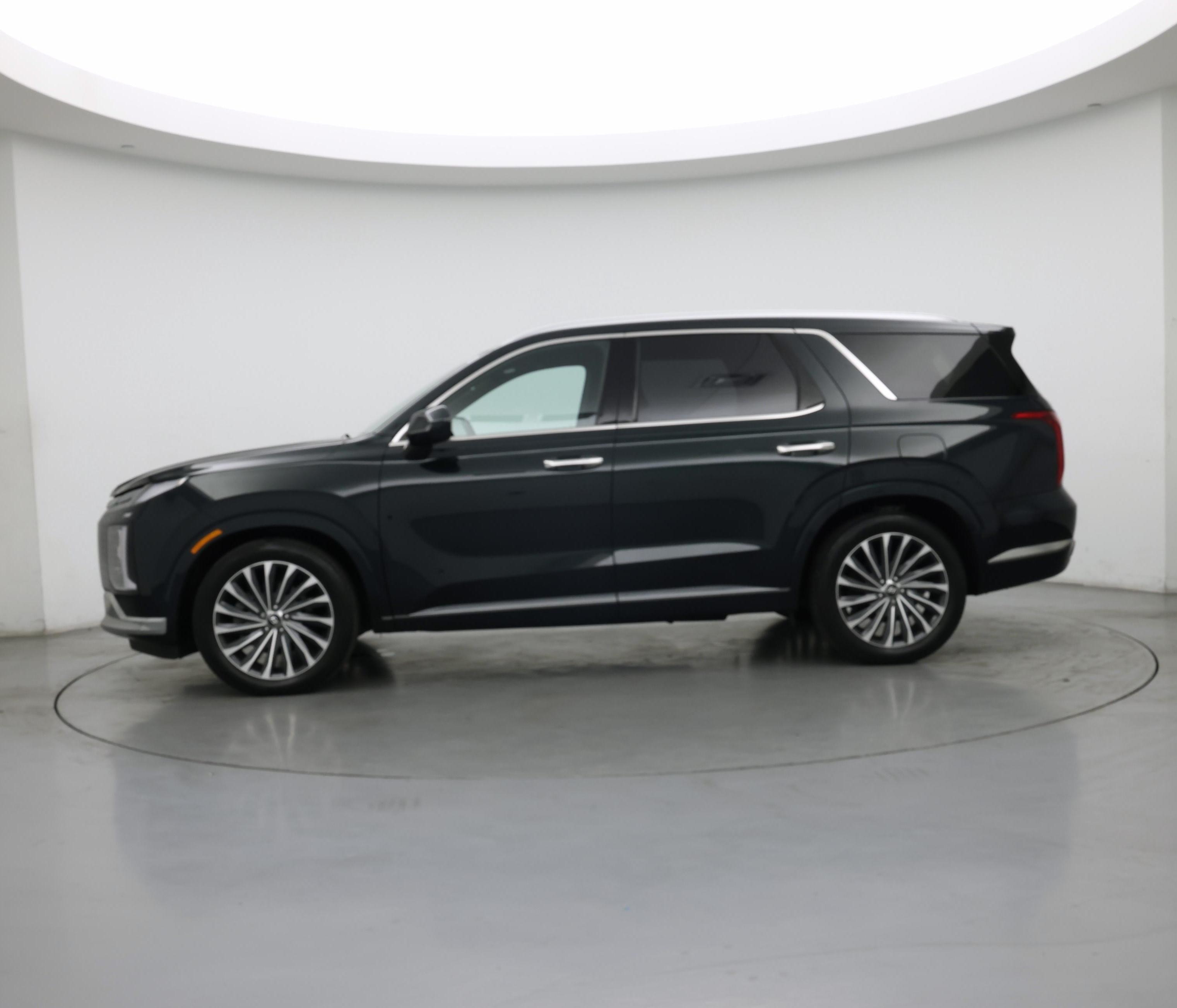 Thumbnail: 2023 Hyundai Palisade - 3