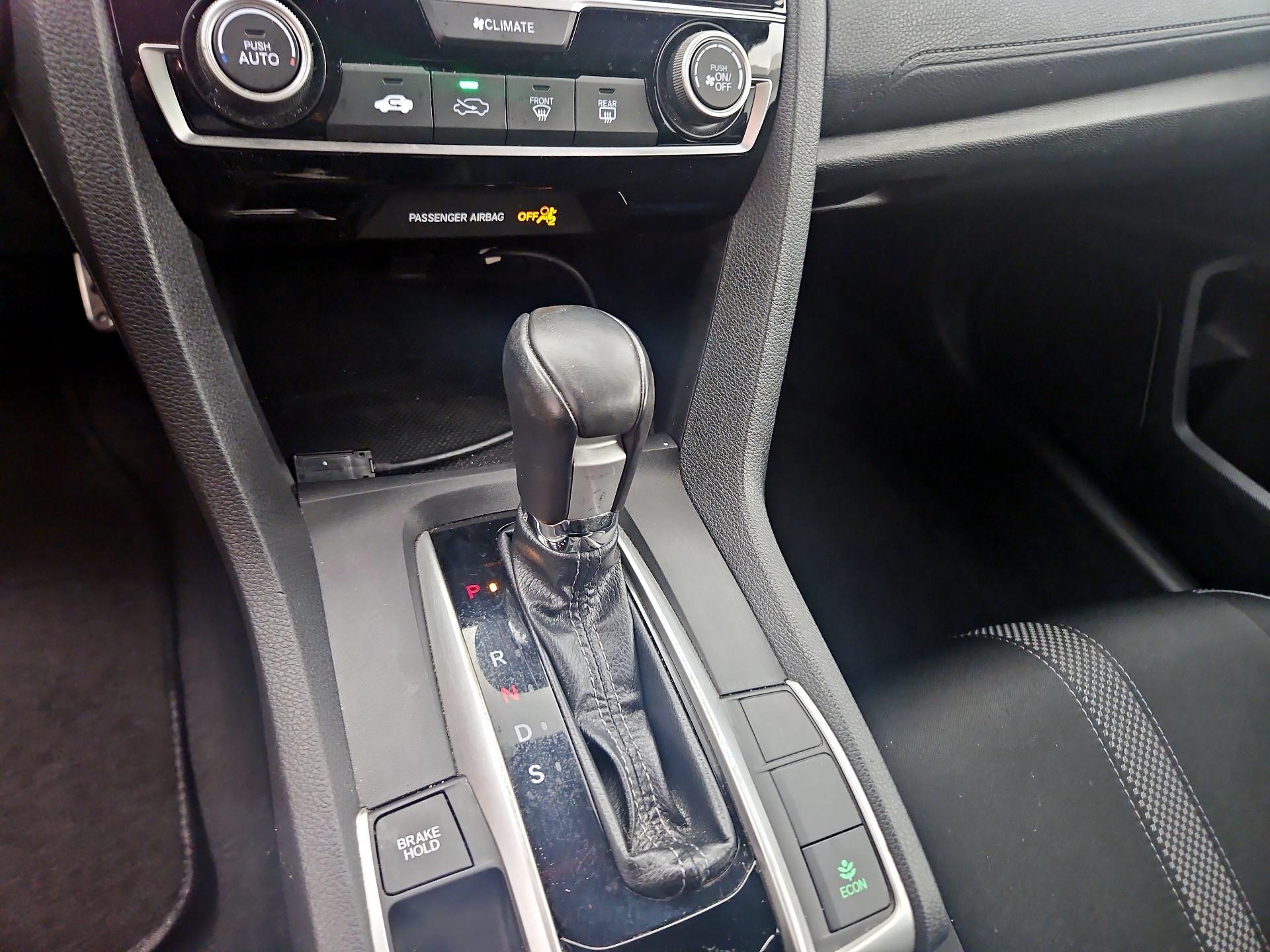 Thumbnail: 2019 Honda Civic - 17