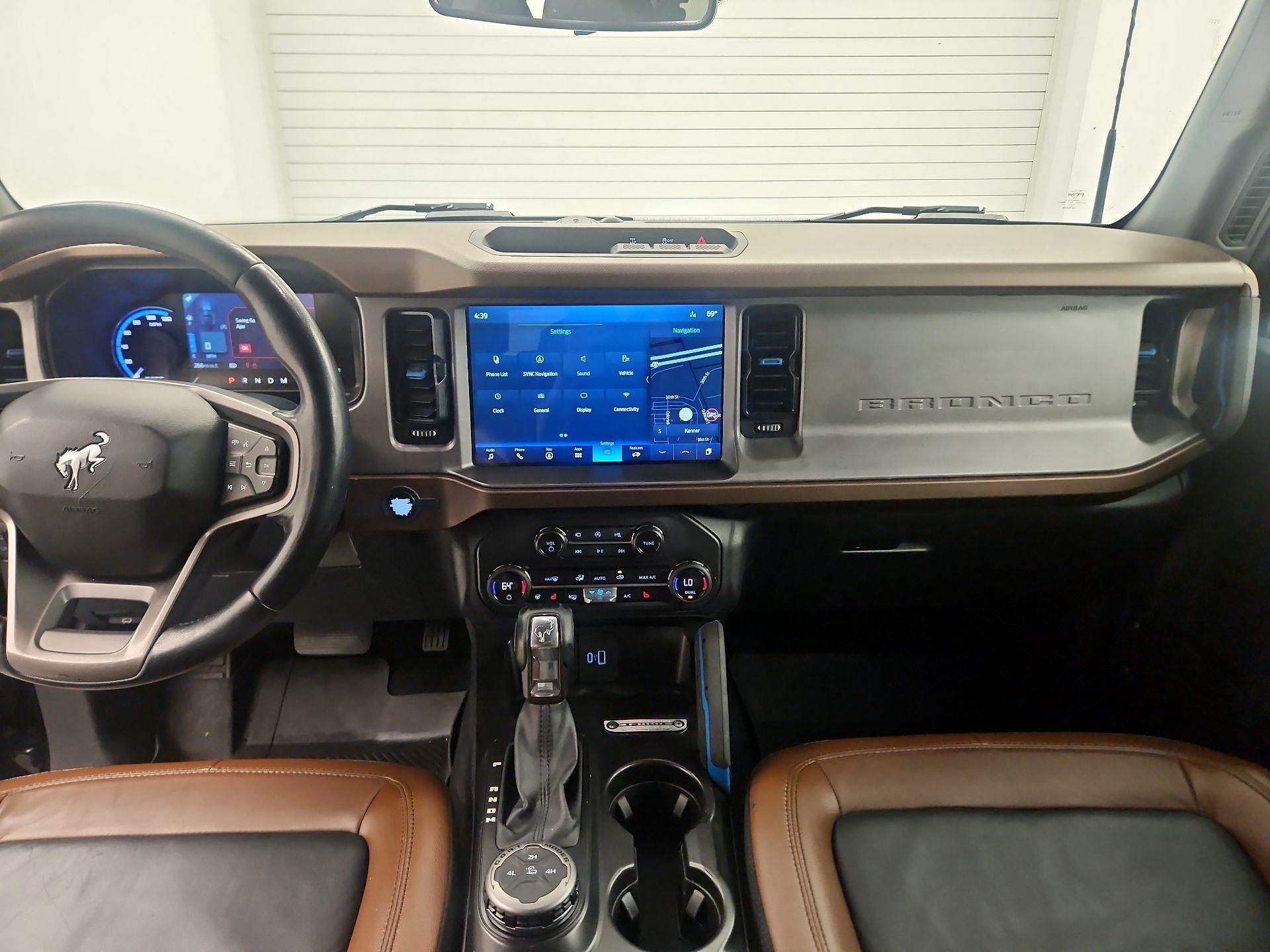 Thumbnail: 2023 Ford Bronco - 9