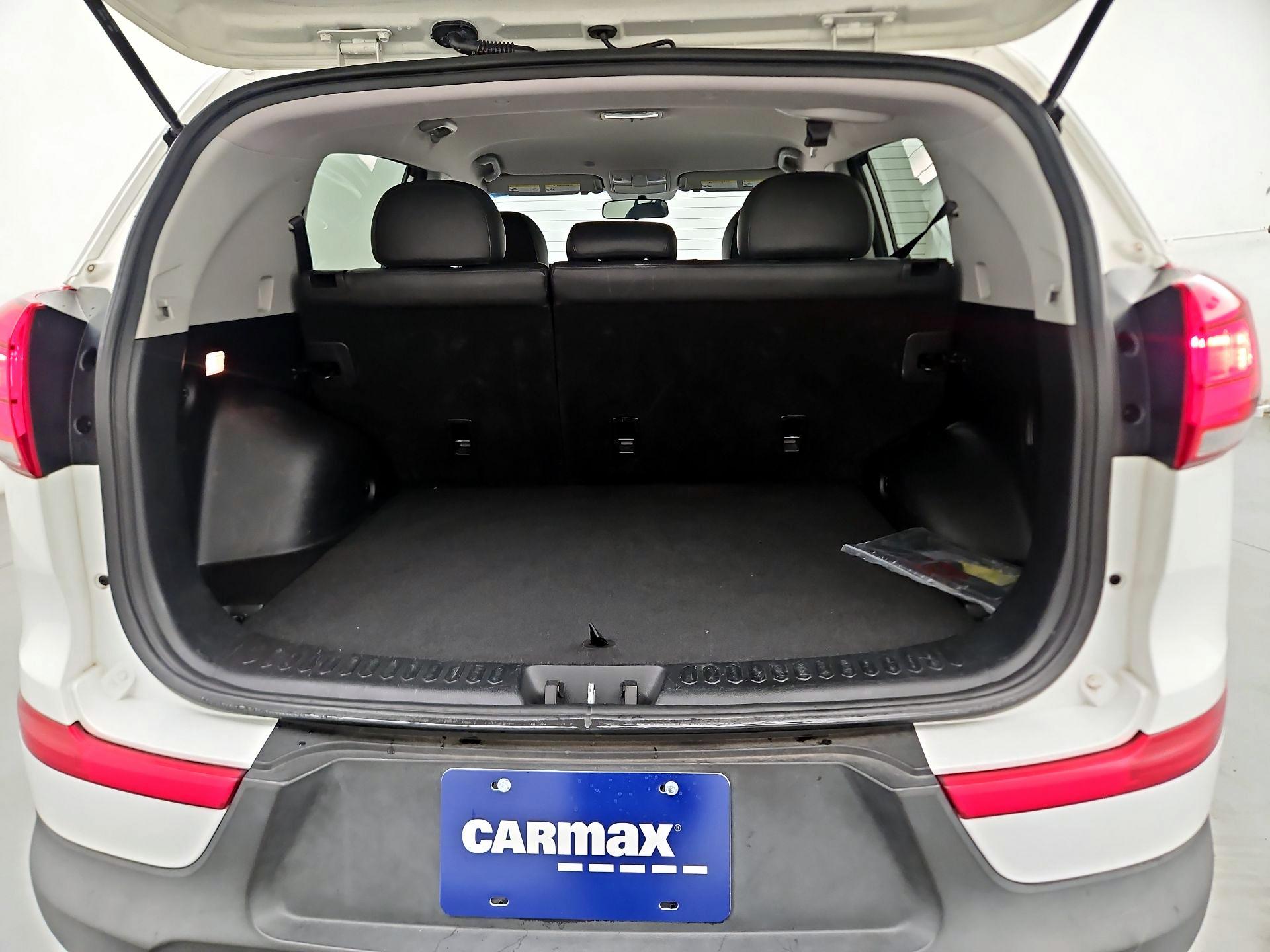 Thumbnail: 2016 Kia Sportage - 19