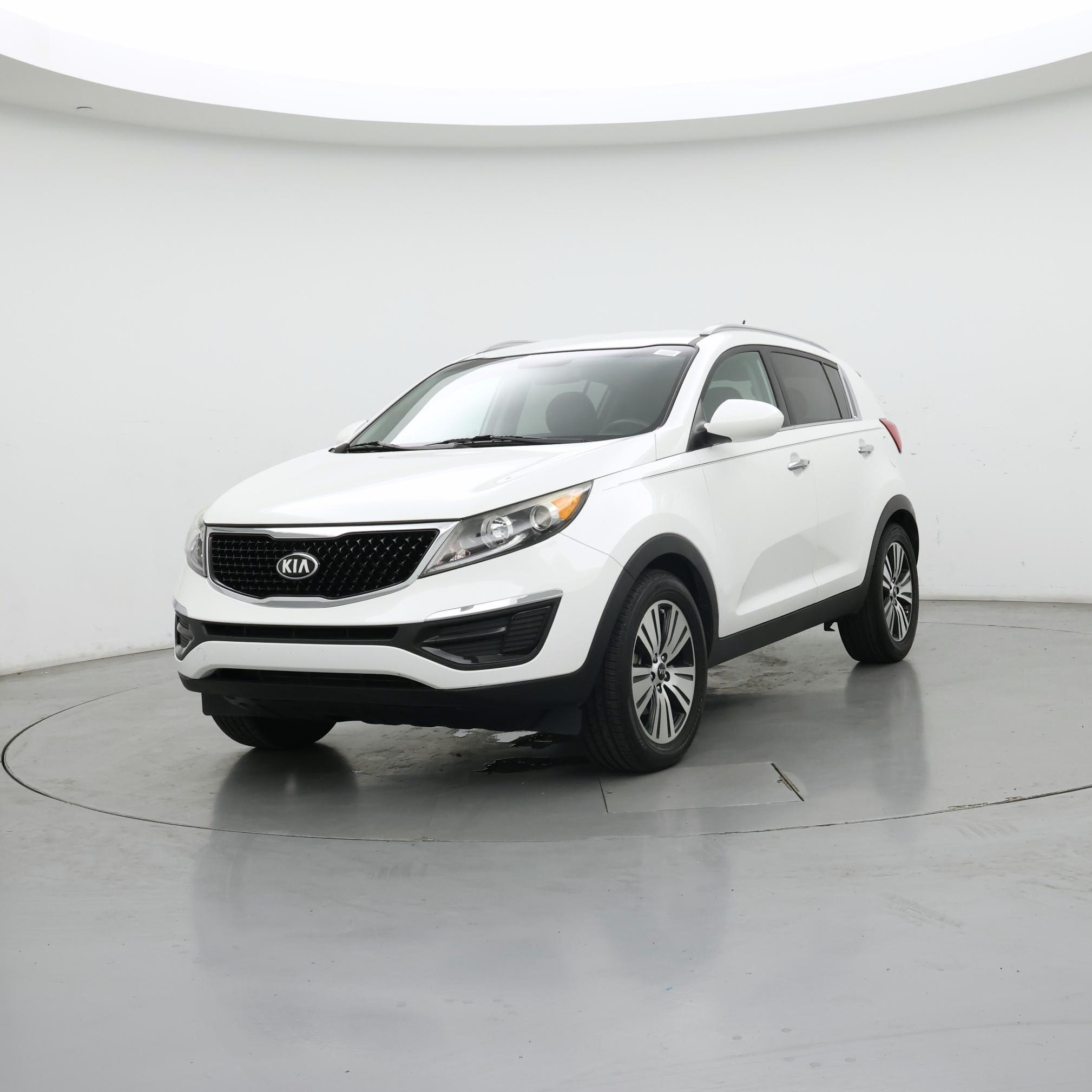 Thumbnail: 2016 Kia Sportage - 4