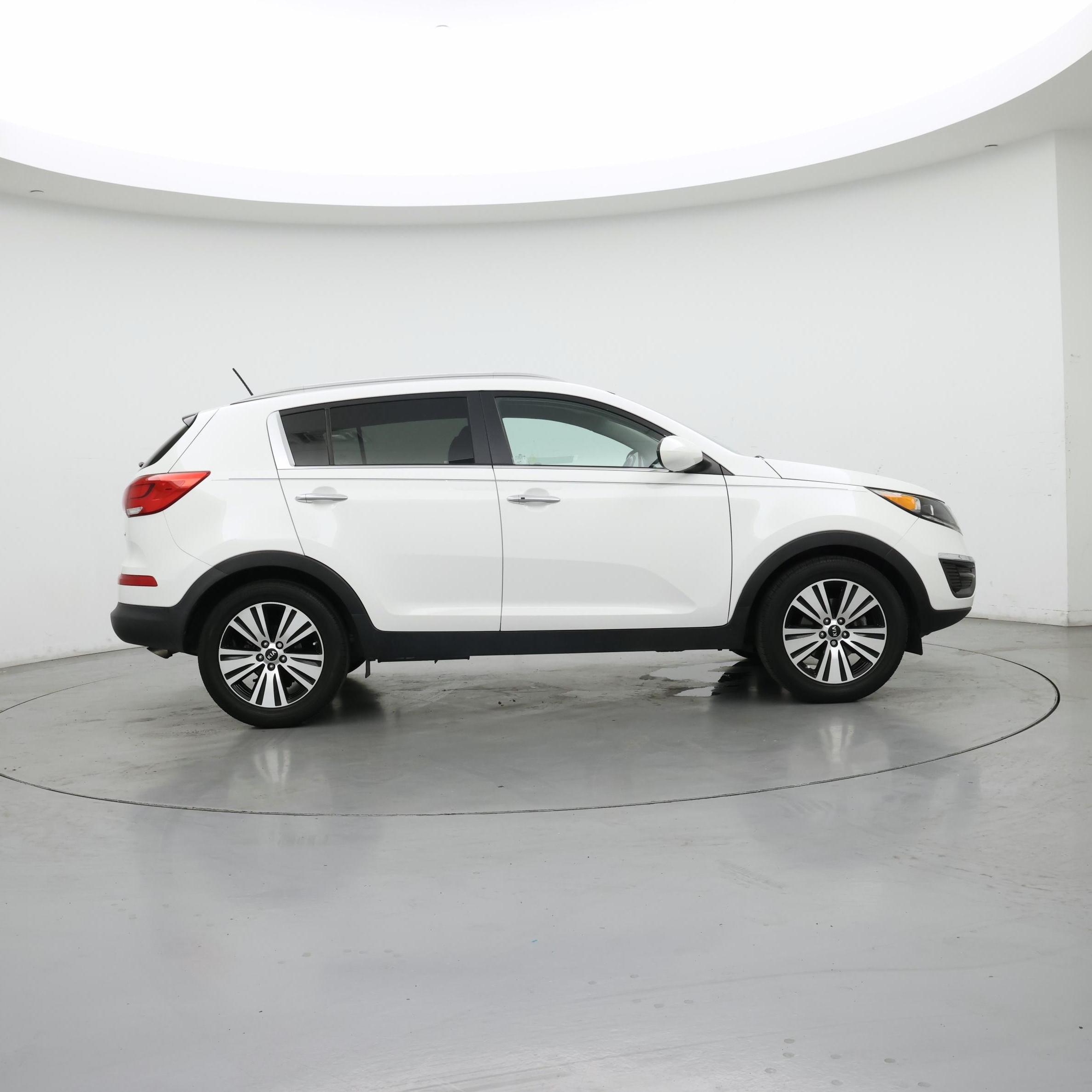 Thumbnail: 2016 Kia Sportage - 7