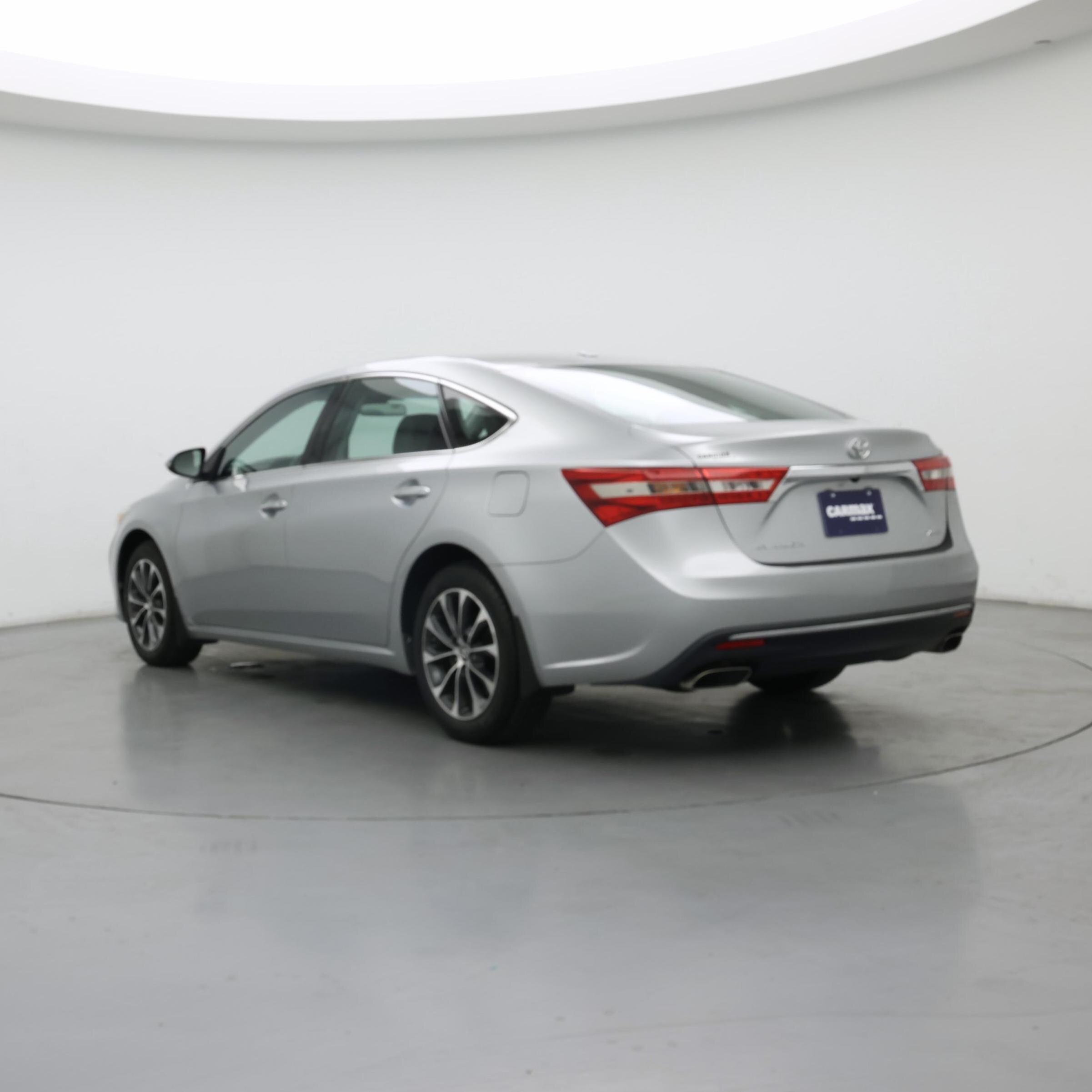 Thumbnail: 2018 Toyota Avalon - 2