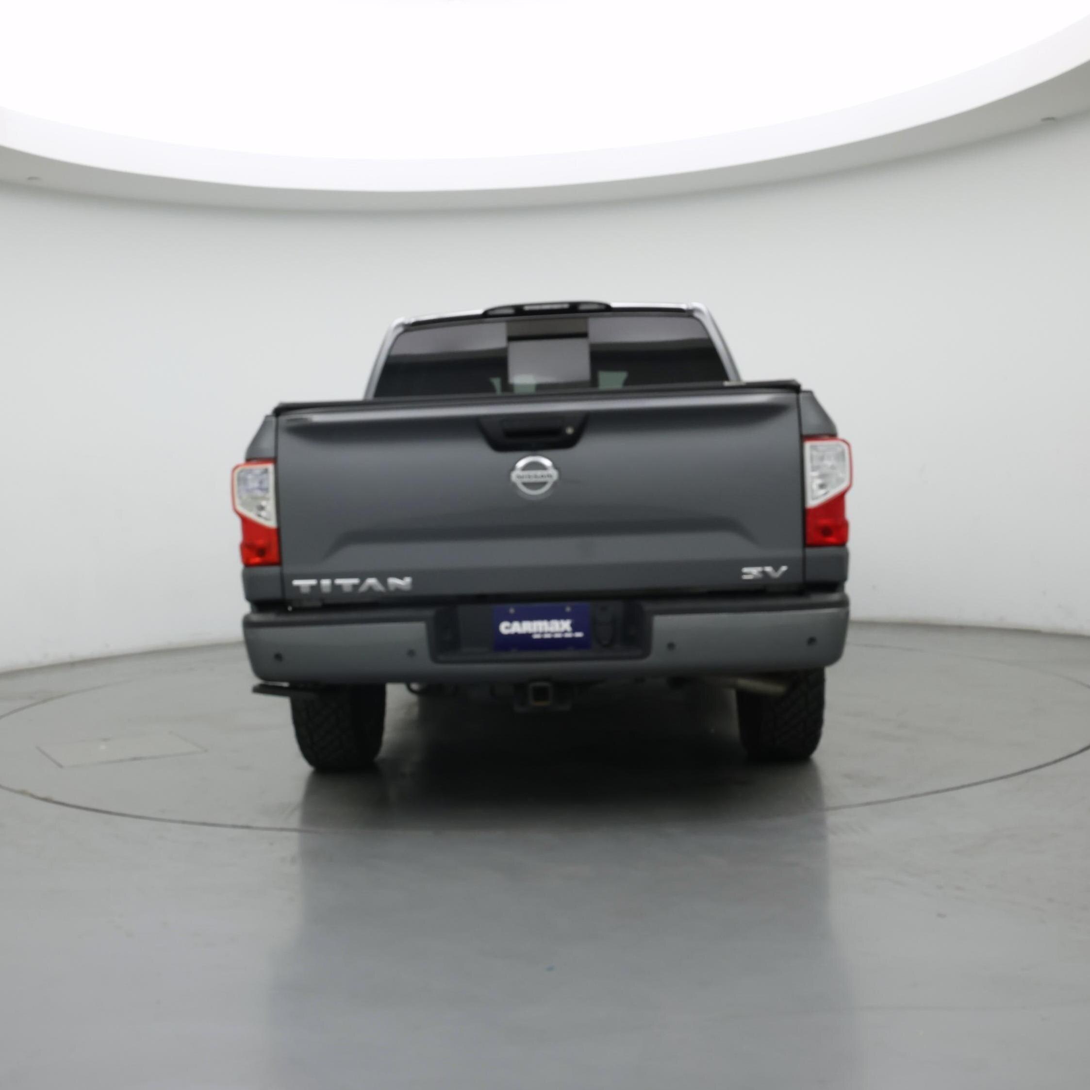 Thumbnail: 2020 Nissan Titan - 5