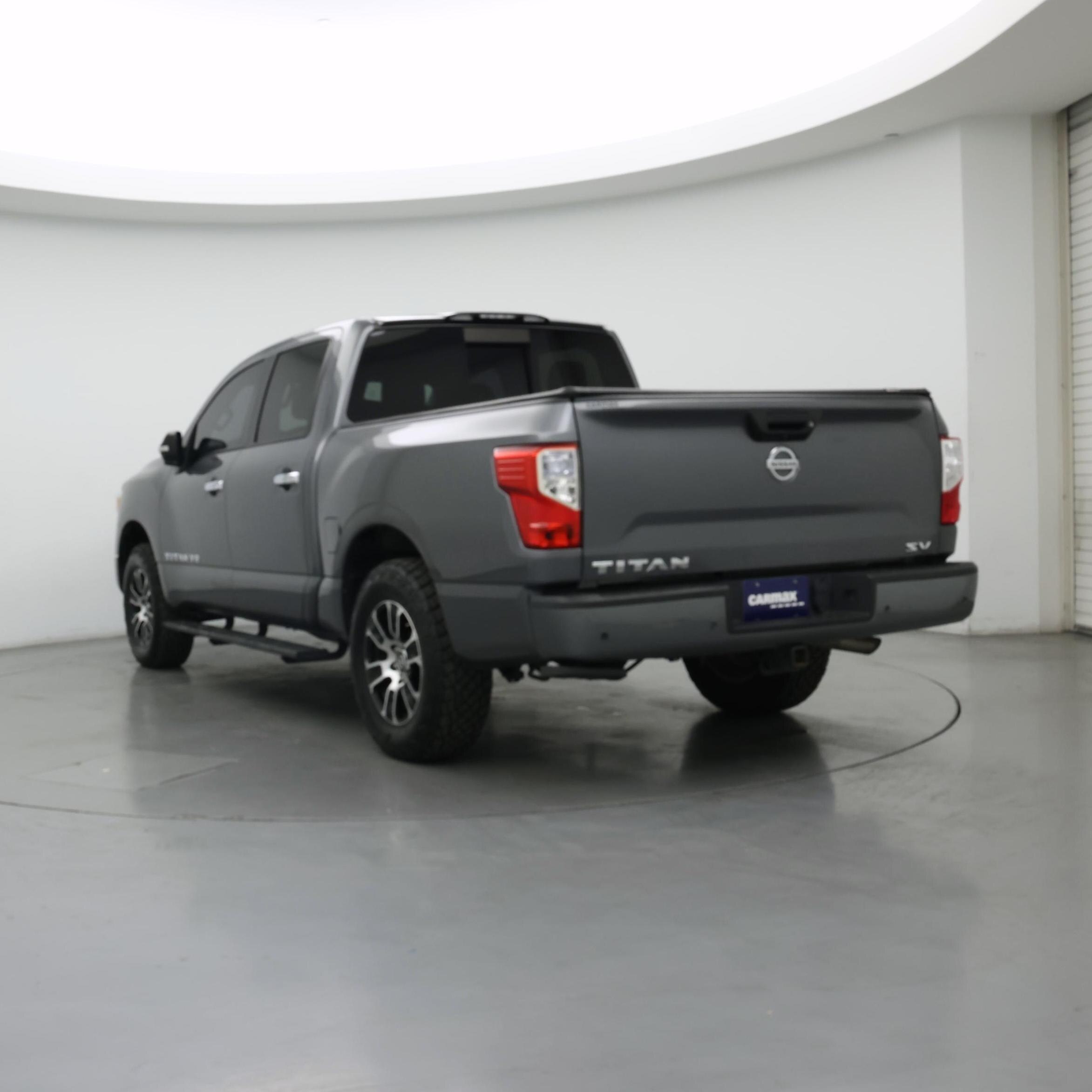 Thumbnail: 2020 Nissan Titan - 7