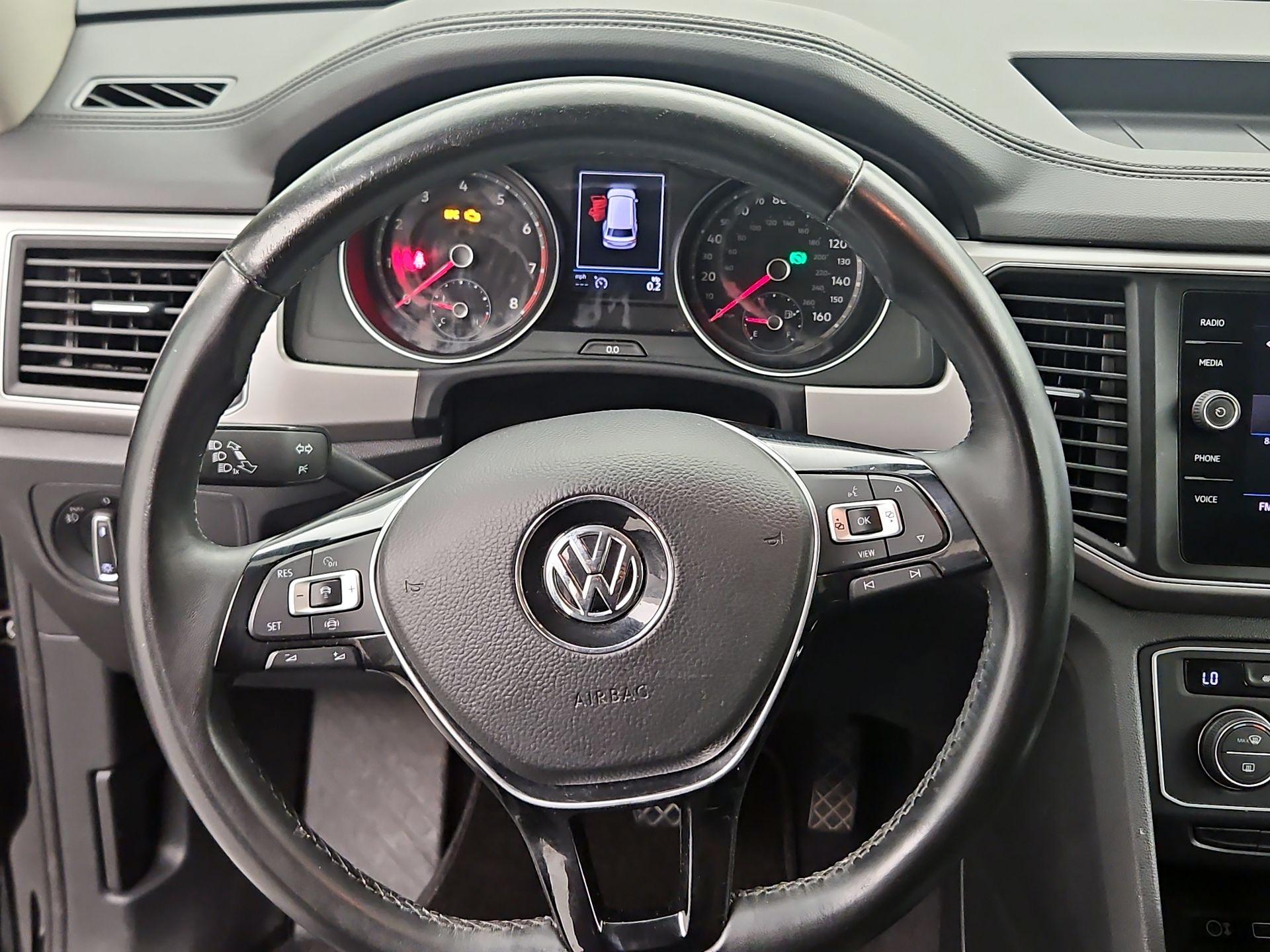 Thumbnail: 2019 Volkswagen Atlas - 10