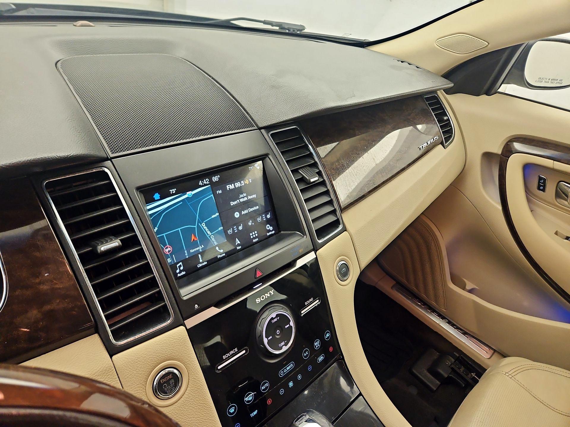 Thumbnail: 2018 Ford Taurus - 13