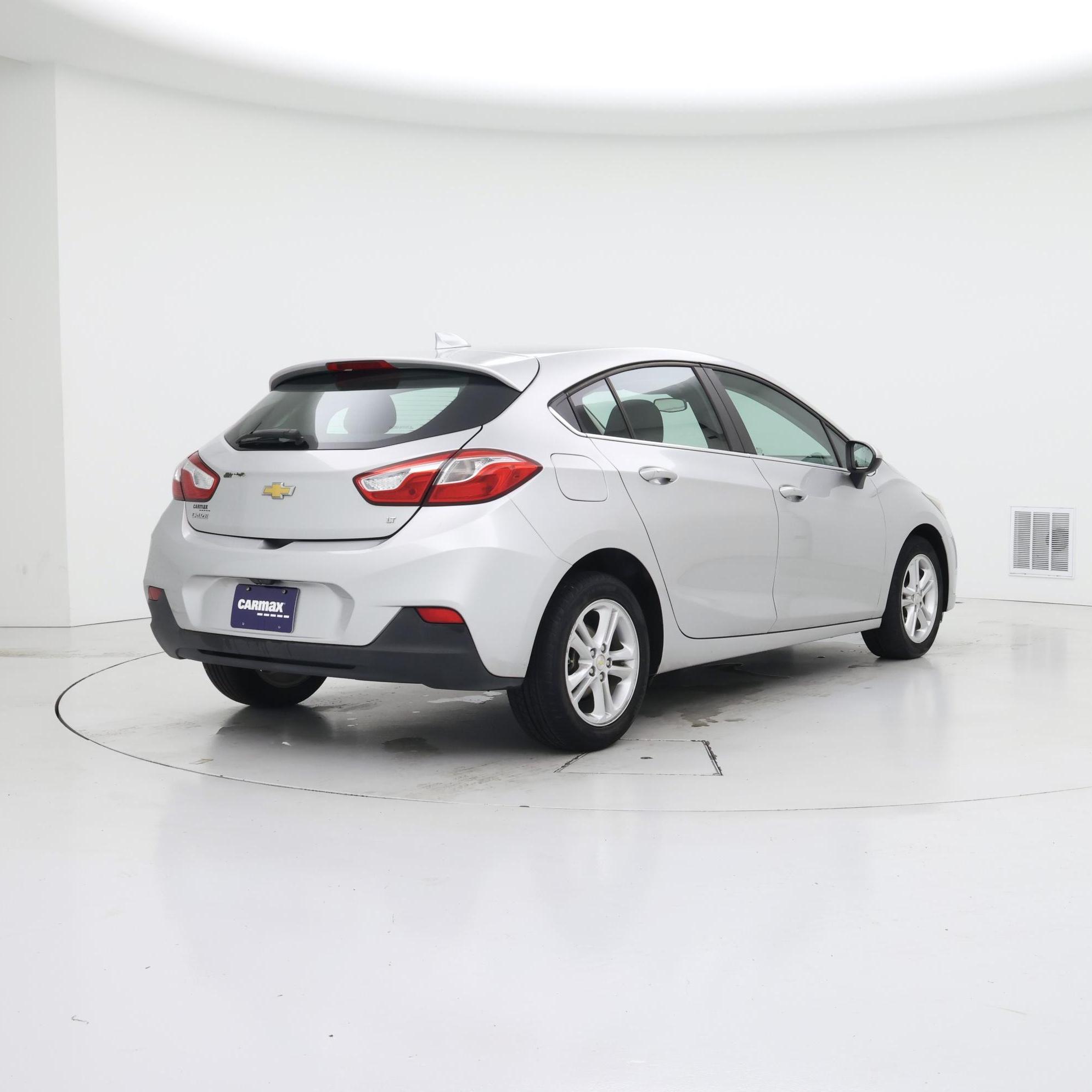 Thumbnail: 2018 Chevrolet Cruze - 8