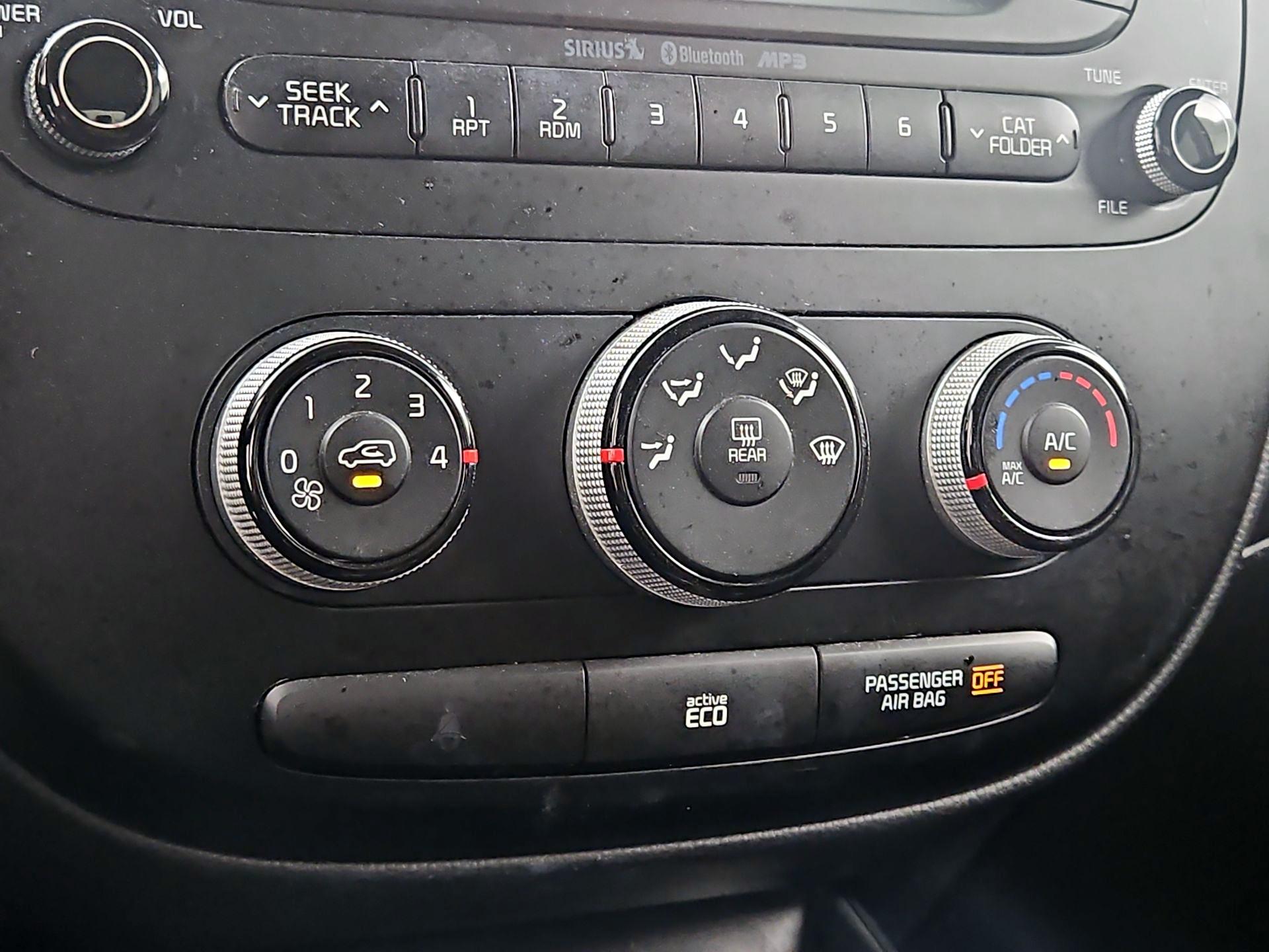 Thumbnail: 2016 Kia Soul - 15