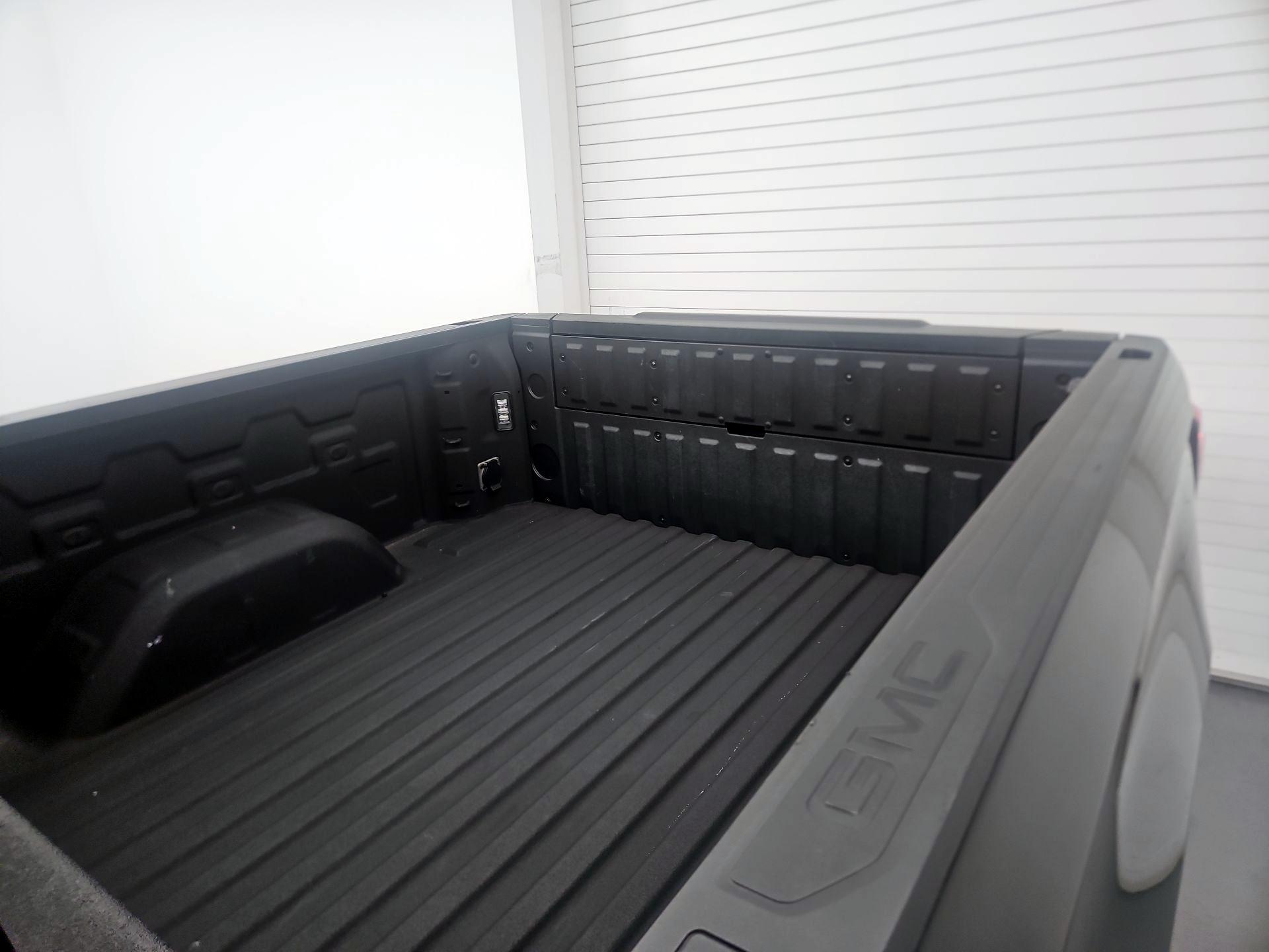 Thumbnail: 2025 GMC Sierra 1500 - 19