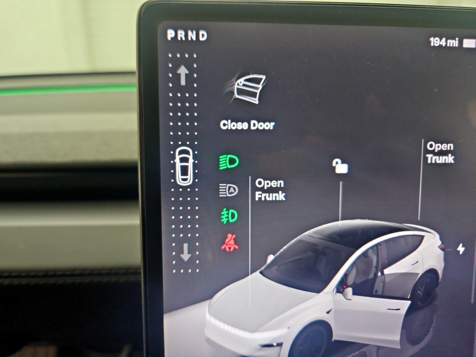 Thumbnail: 2026 Tesla Model Y - 16