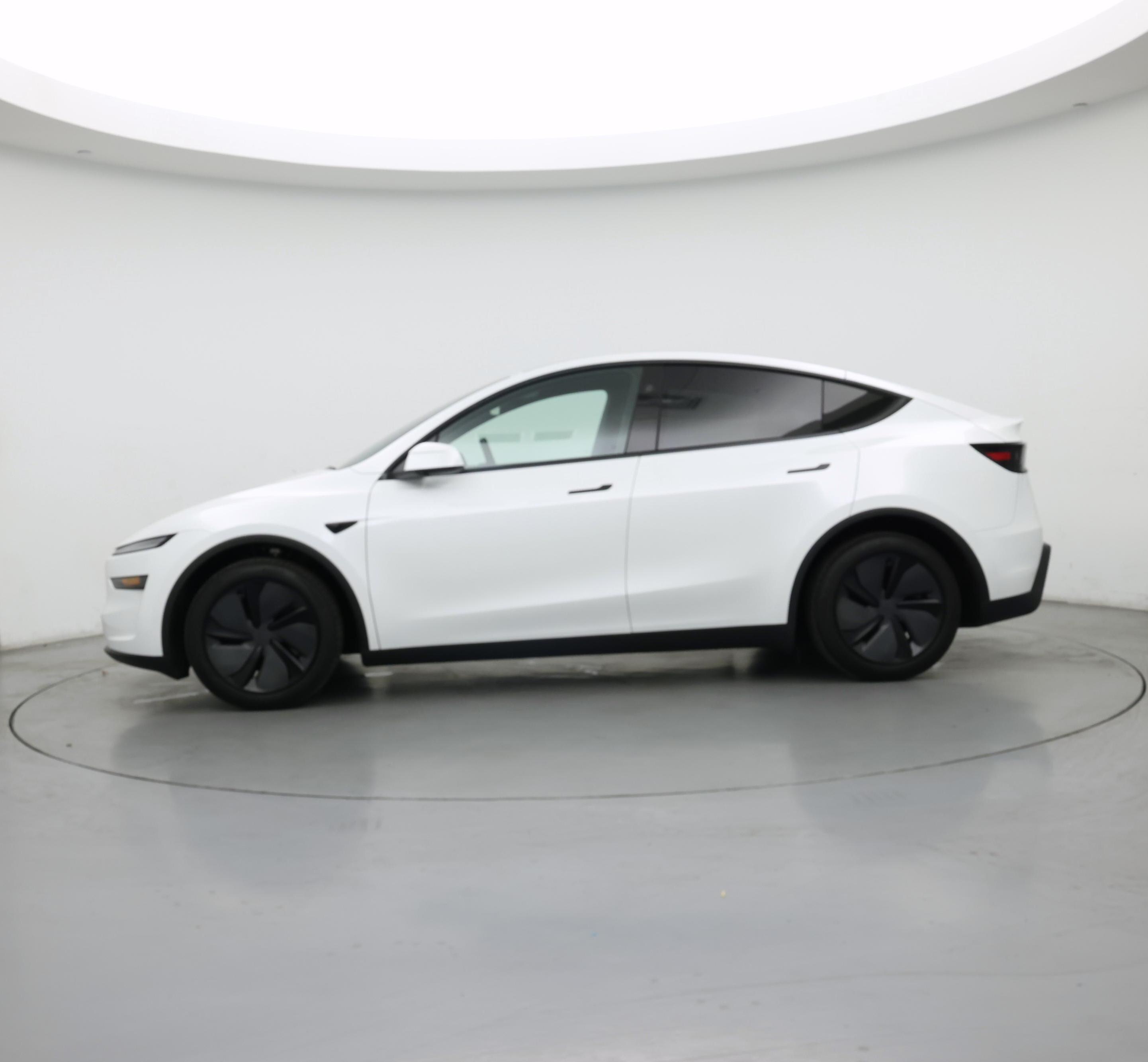 Thumbnail: 2026 Tesla Model Y - 3