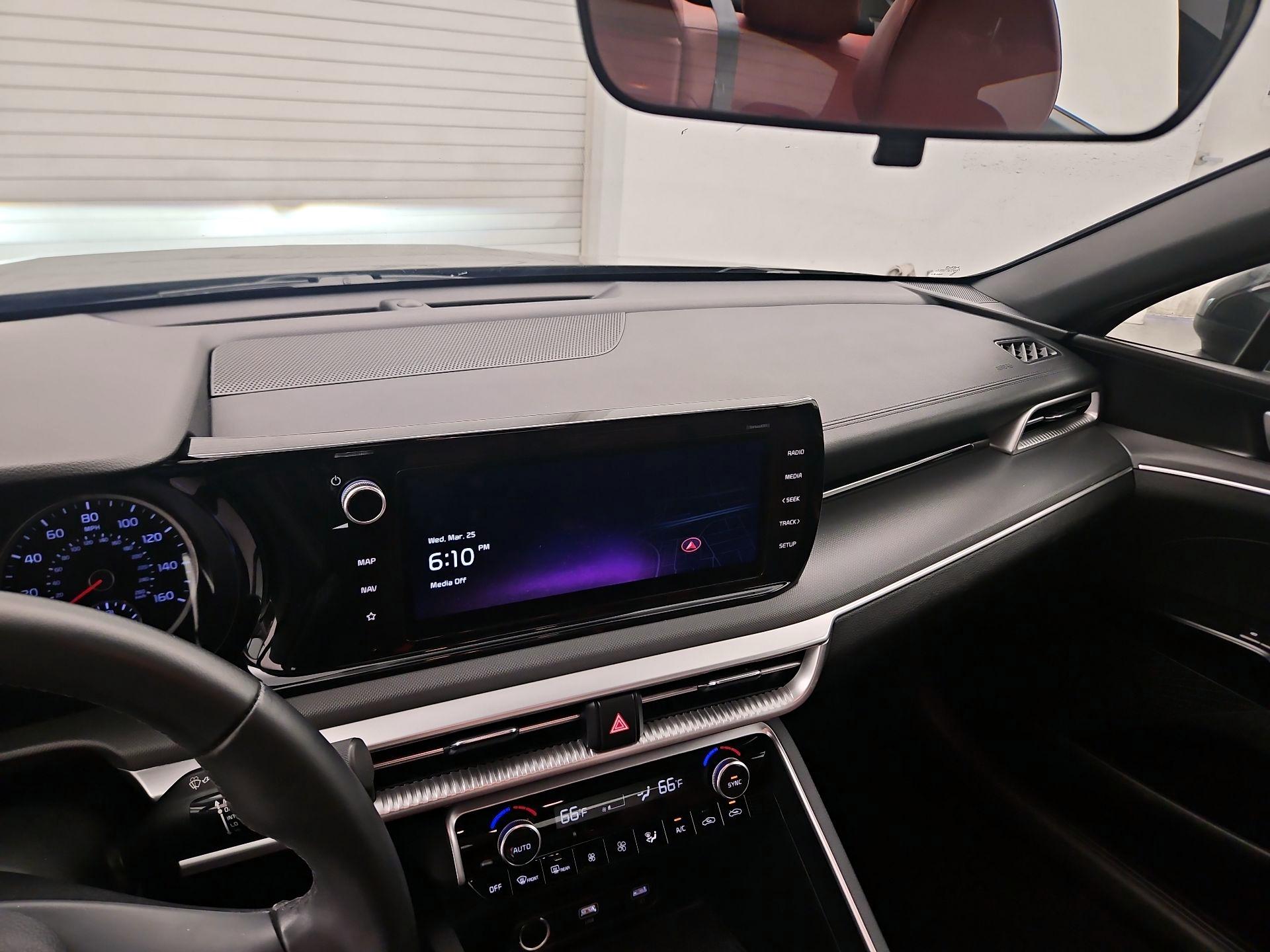 Thumbnail: 2023 Kia K5 - 13