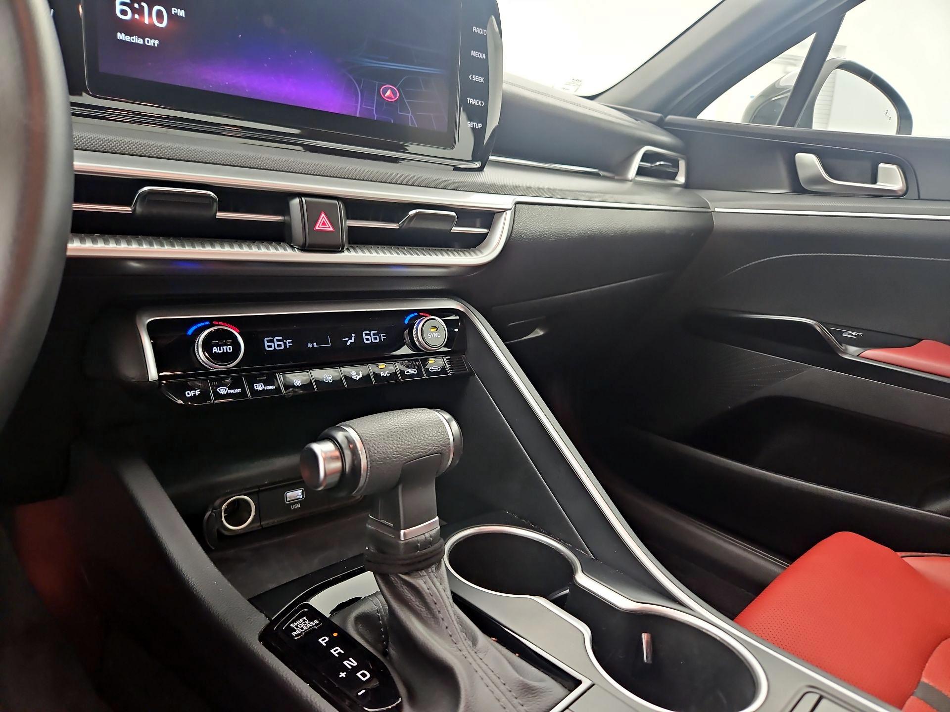 Thumbnail: 2023 Kia K5 - 15